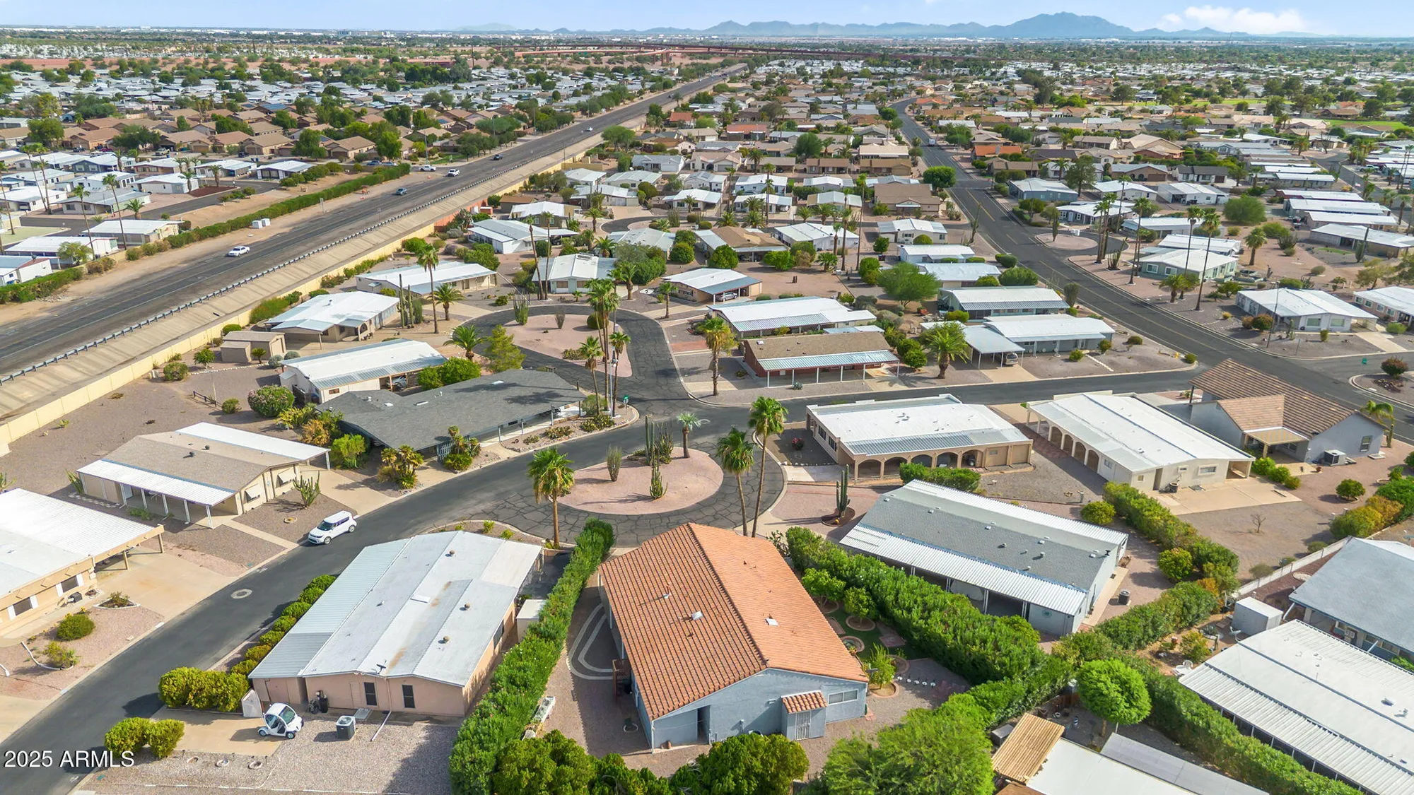 Property Slideshow image 32 of 56 | 654 s 83rd way, Mesa, AZ, 85208