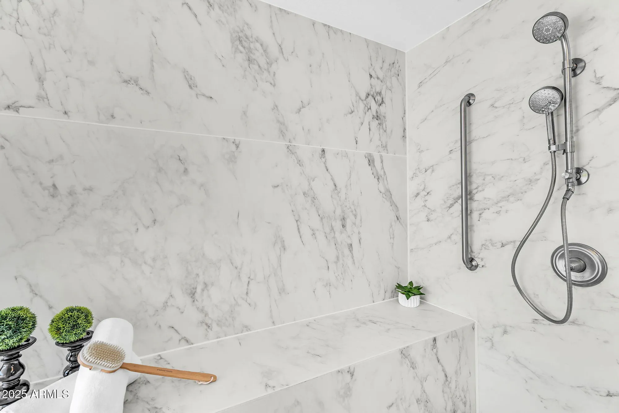 Property Slideshow image 18 of 56 | 654 s 83rd way, Mesa, AZ, 85208