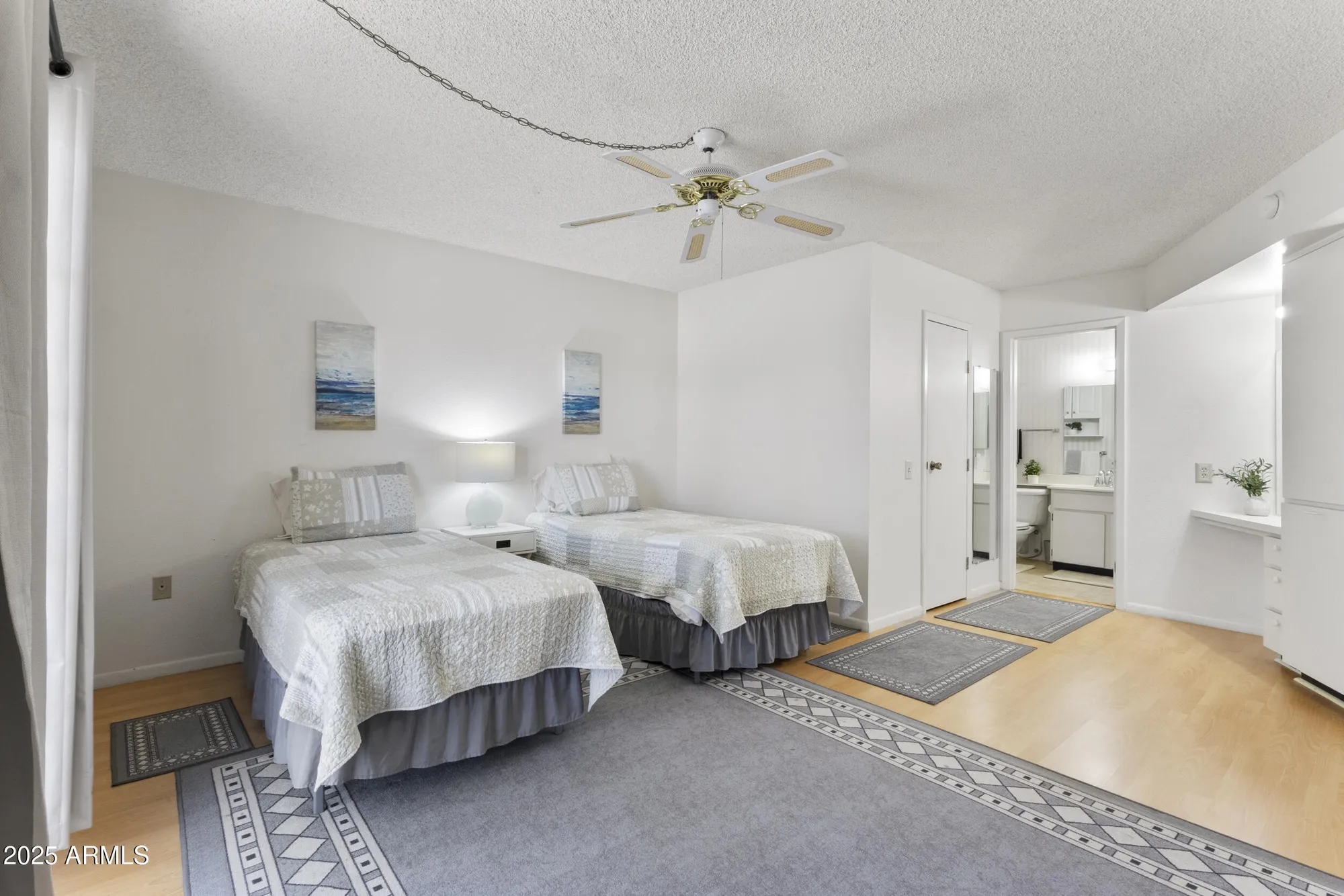 Property Slideshow image 5 of 27 | 10140 w campana dr, Sun City, AZ, 85351