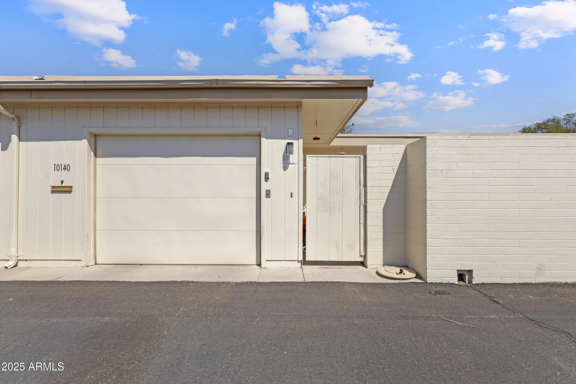 Property Slideshow image 23 of 27 | 10140 w campana dr, Sun City, AZ, 85351