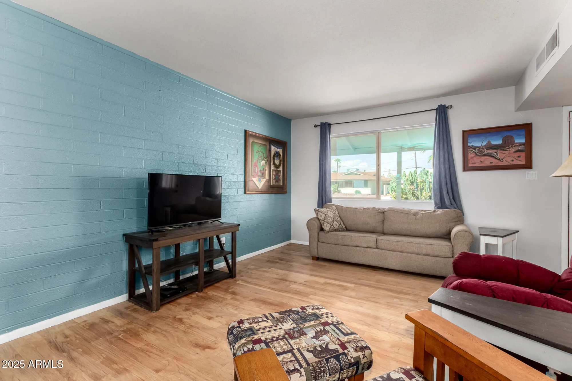 Property Slideshow image 6 of 26 | 10929 w oakmont dr, Sun City, AZ, 85351