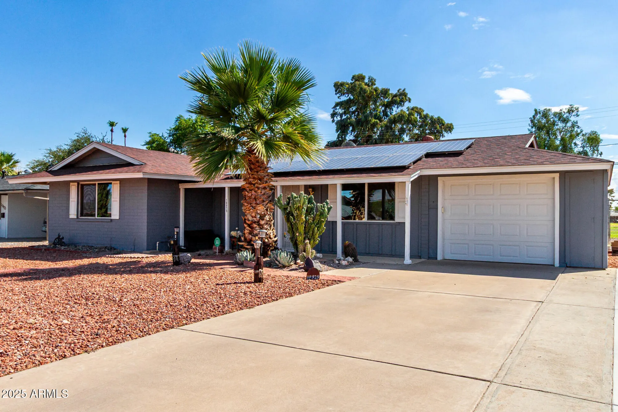 Property Slideshow image 4 of 26 | 10929 w oakmont dr, Sun City, AZ, 85351