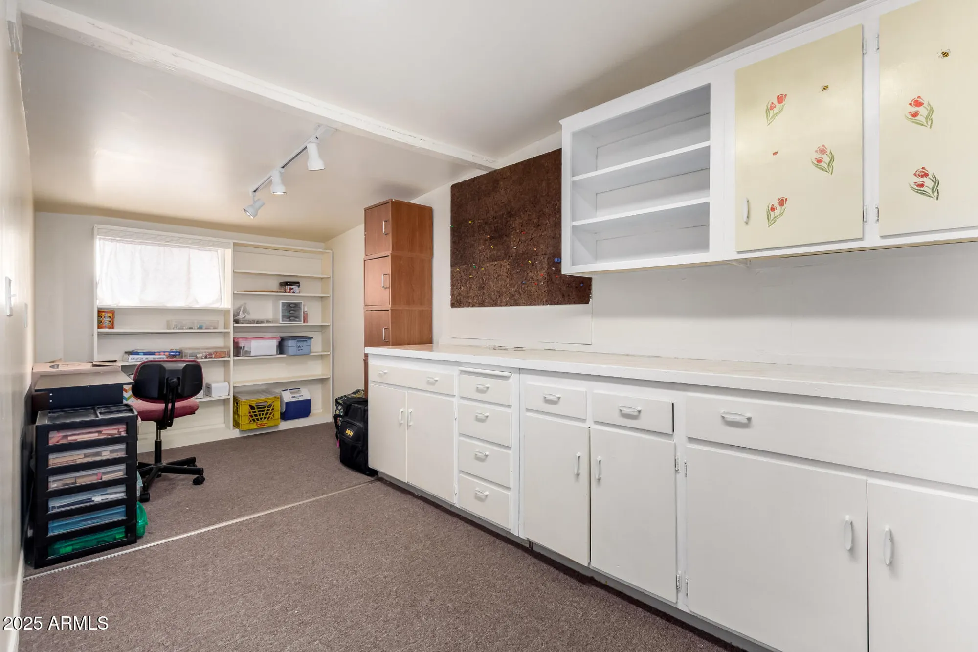 Property Slideshow image 21 of 26 | 10929 w oakmont dr, Sun City, AZ, 85351