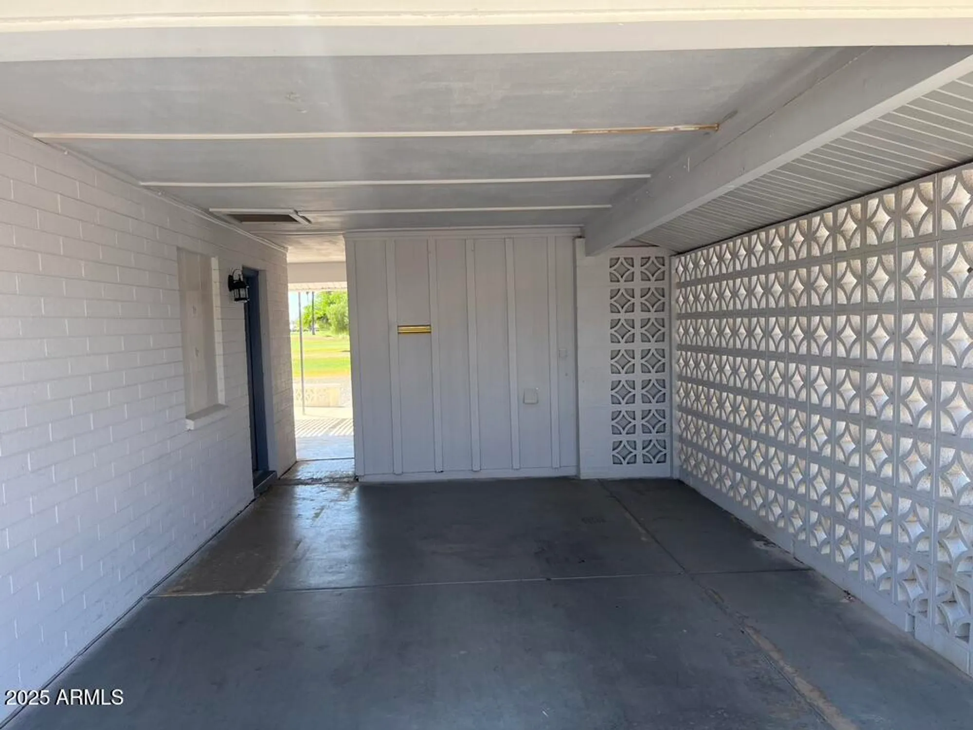 Property Slideshow image 3 of 28 | 10419 w snead dr, Sun City, AZ, 85351