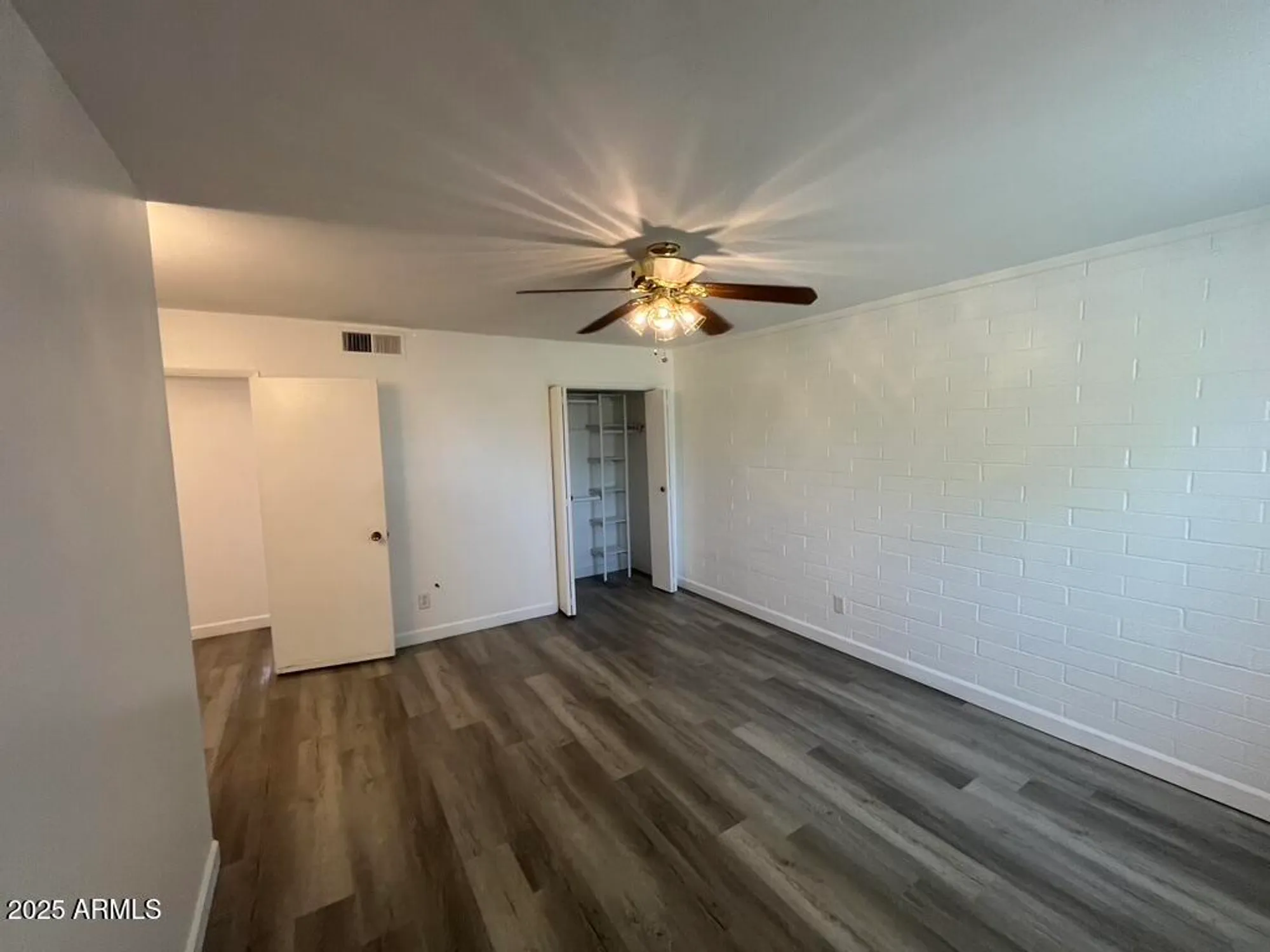 Property Slideshow image 22 of 28 | 10419 w snead dr, Sun City, AZ, 85351