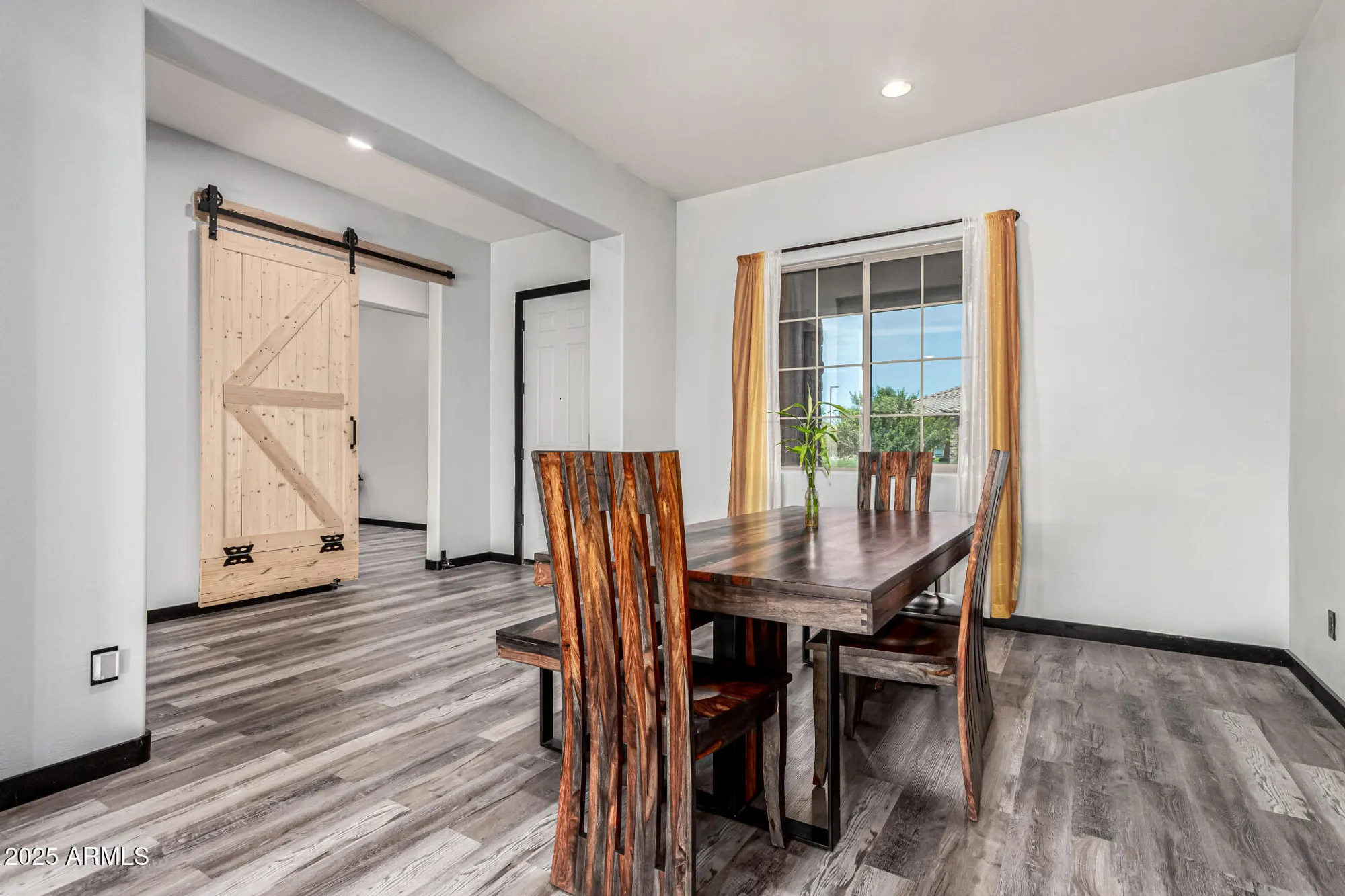 Property Slideshow image 11 of 72 | 8197 w merriweather way, Florence, AZ, 85132