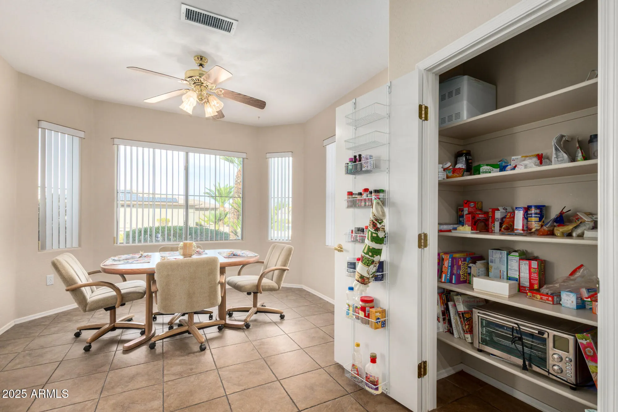 Property Slideshow image 15 of 40 | 16639 w bajada trl, Surprise, AZ, 85387