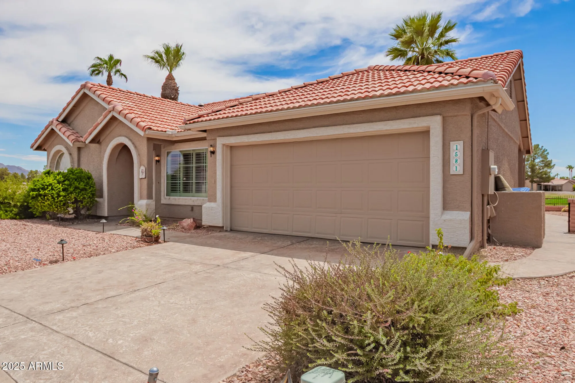 Property Slideshow image 4 of 37 | 1581 e augusta ave, Chandler, AZ, 85249