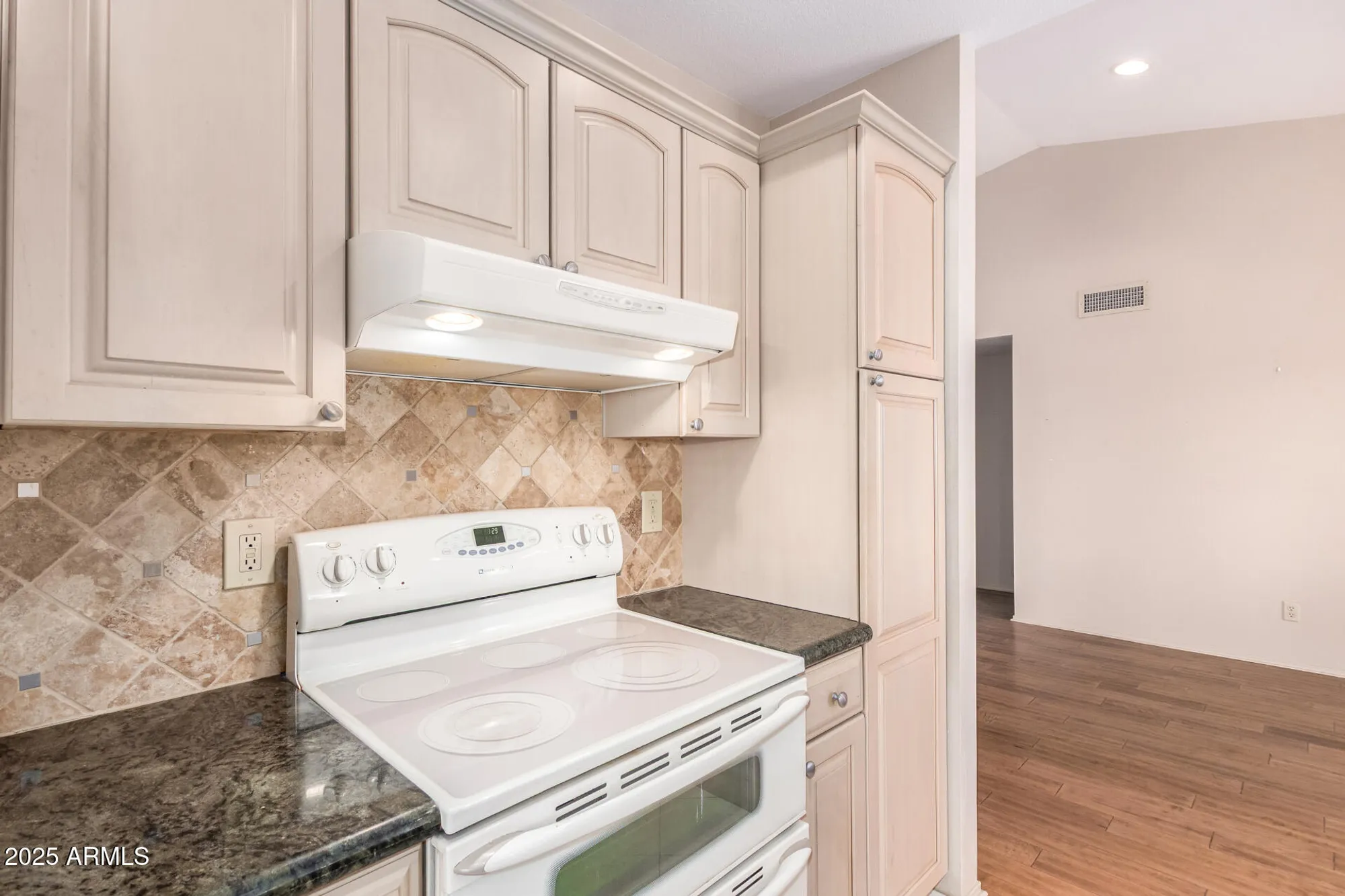 Property Slideshow image 12 of 37 | 1581 e augusta ave, Chandler, AZ, 85249