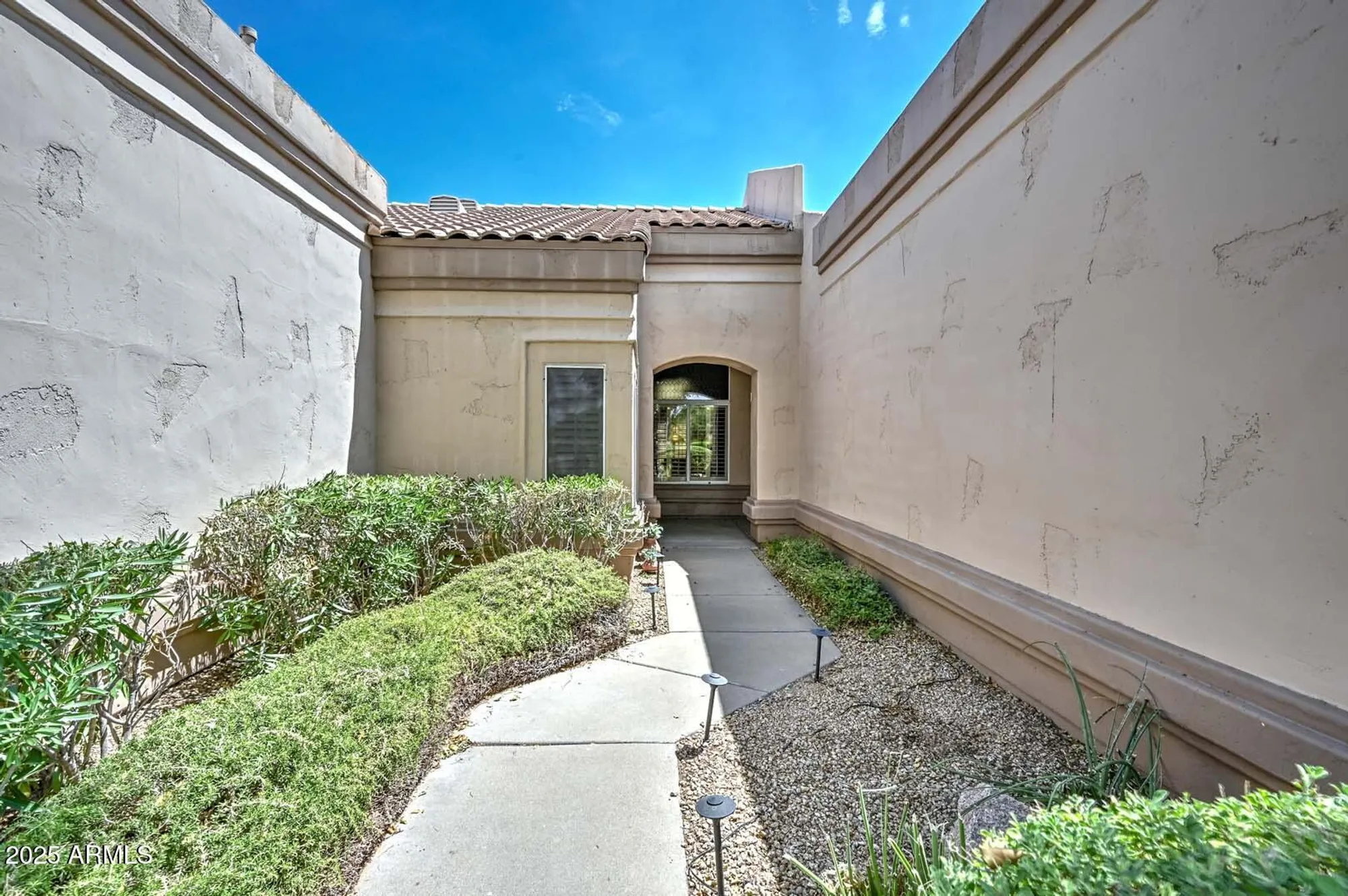 Property Slideshow image 7 of 33 | 19405 n 83rd dr, Peoria, AZ, 85382