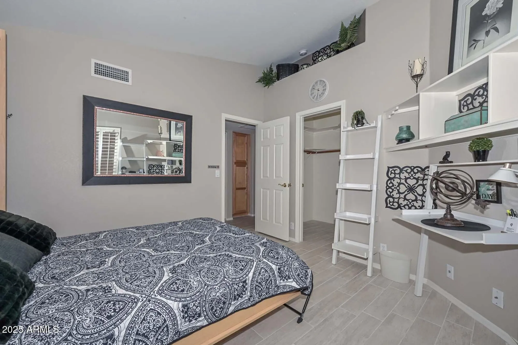 Property Slideshow image 25 of 33 | 19405 n 83rd dr, Peoria, AZ, 85382