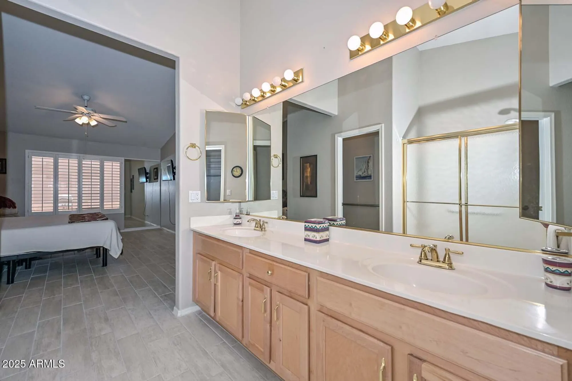 Property Slideshow image 22 of 33 | 19405 n 83rd dr, Peoria, AZ, 85382