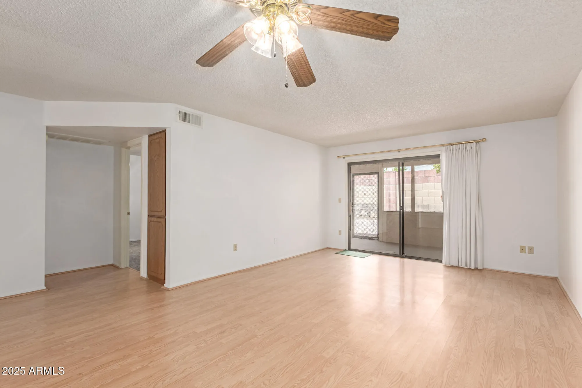 Property Slideshow image 10 of 37 | 1021 s greenfield rd 1080, Mesa, AZ, 85206