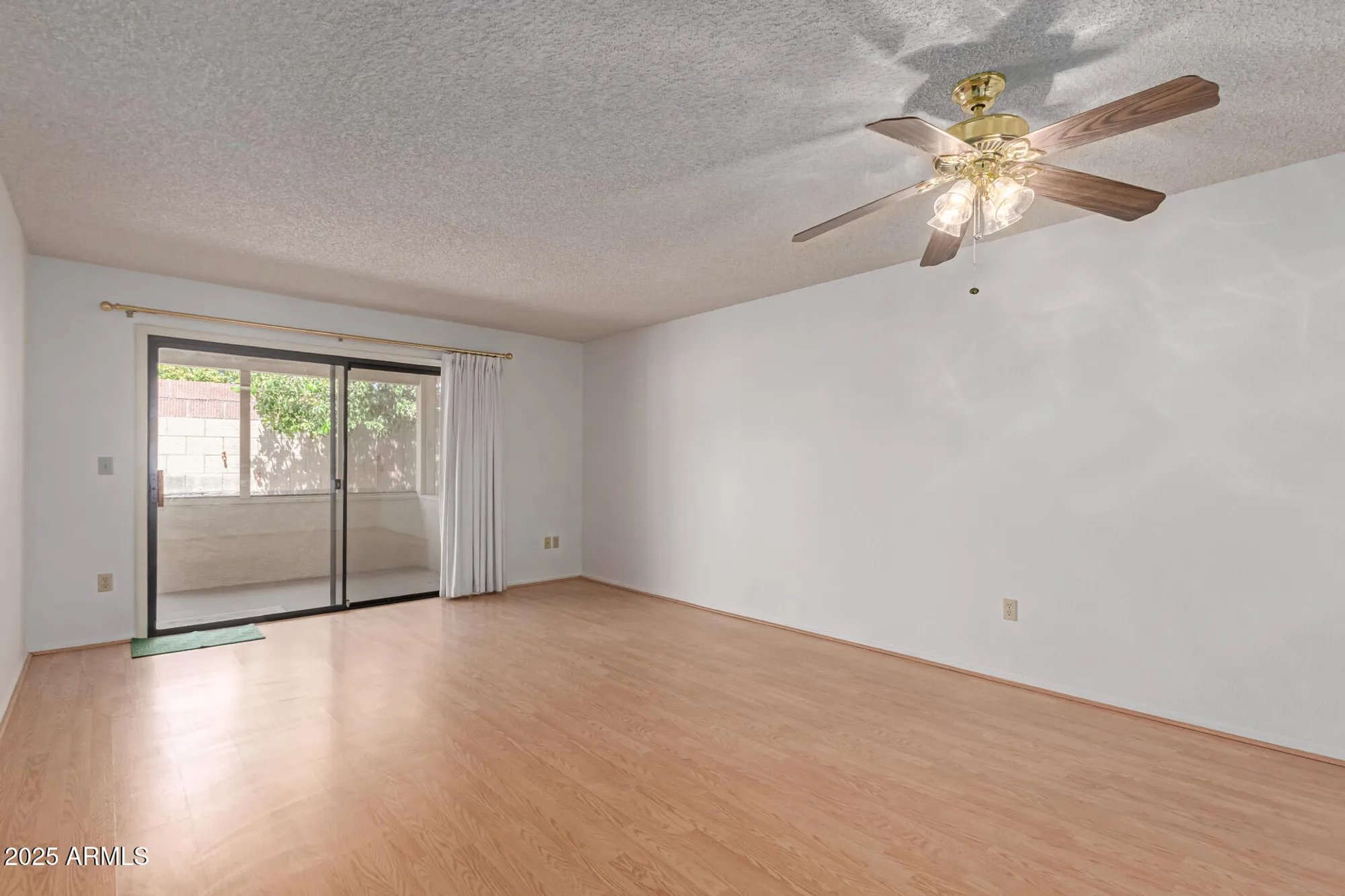 Property Slideshow image 3 of 37 | 1021 s greenfield rd 1080, Mesa, AZ, 85206