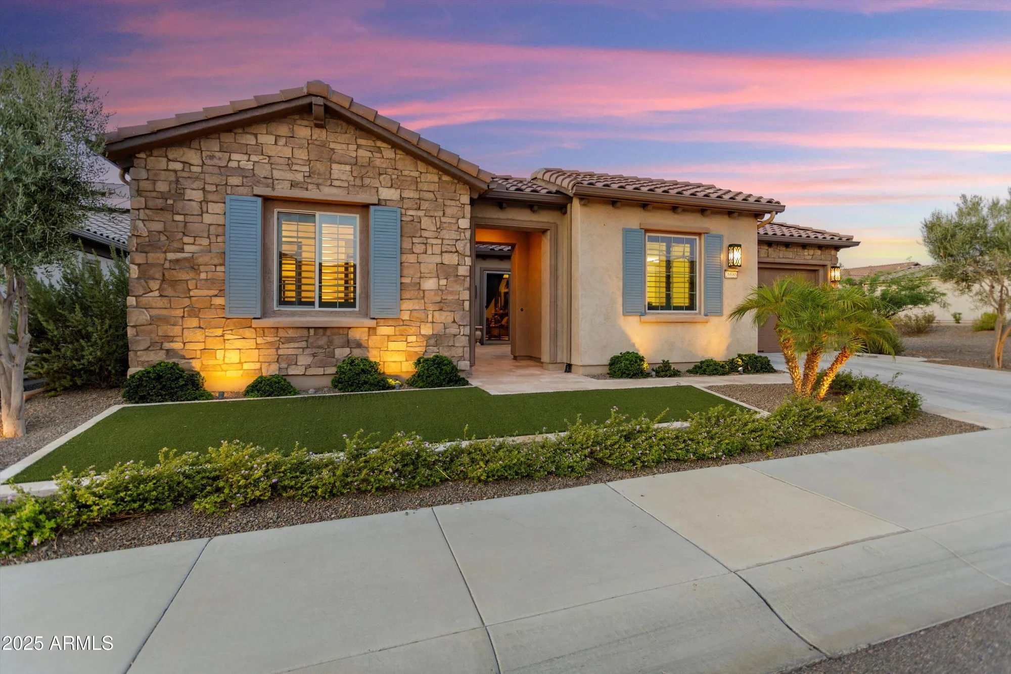 Property Slideshow image 6 of 82 | 26686 w piute ave, Buckeye, AZ, 85396