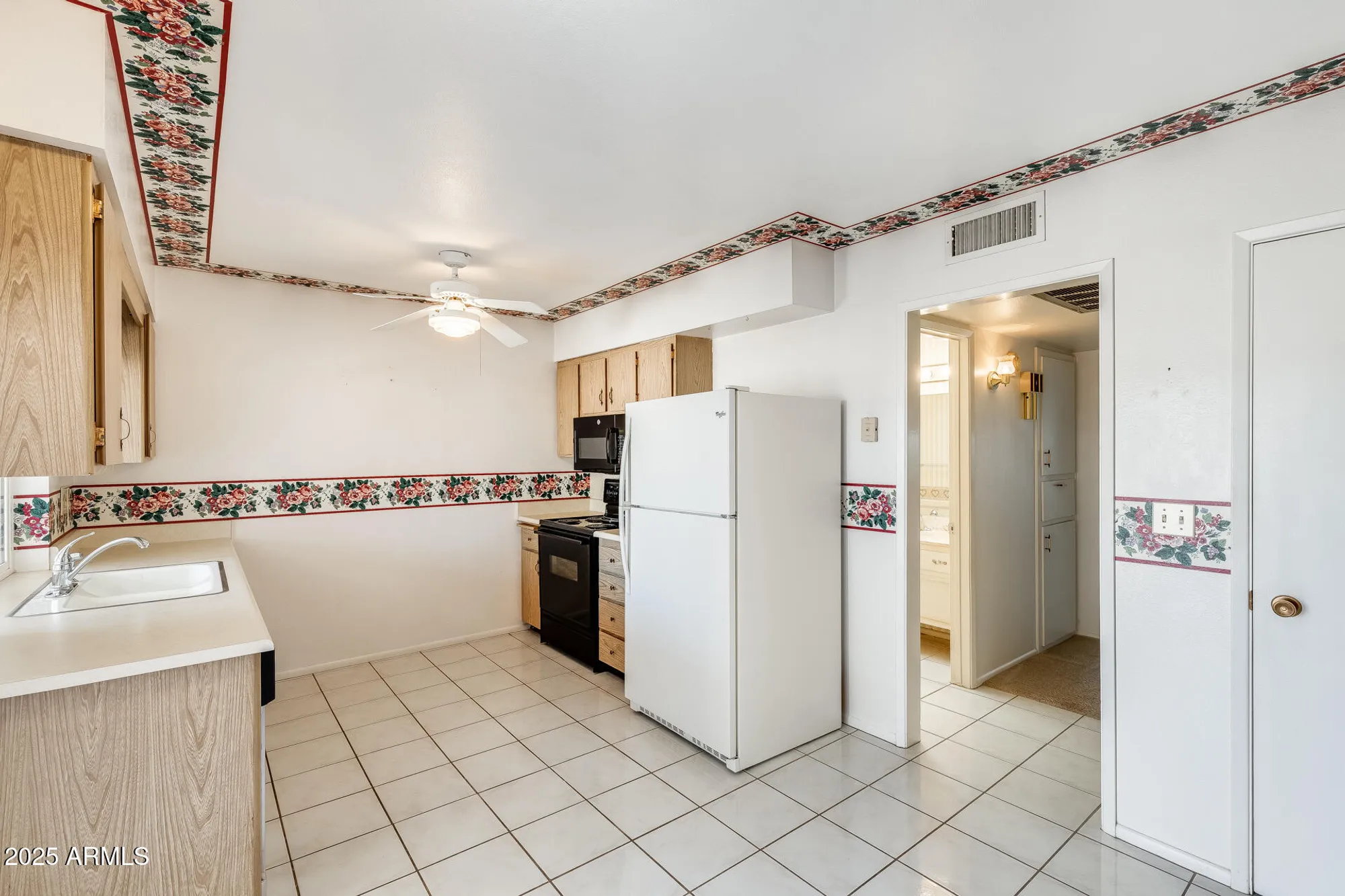 Property Slideshow image 7 of 18 | 13428 n 108th dr, Sun City, AZ, 85351