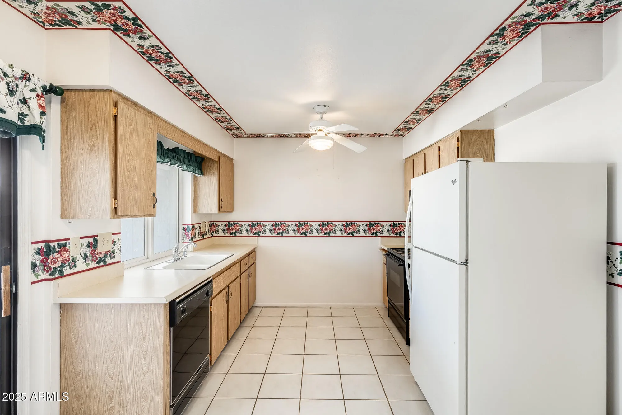 Property Slideshow image 2 of 18 | 13428 n 108th dr, Sun City, AZ, 85351