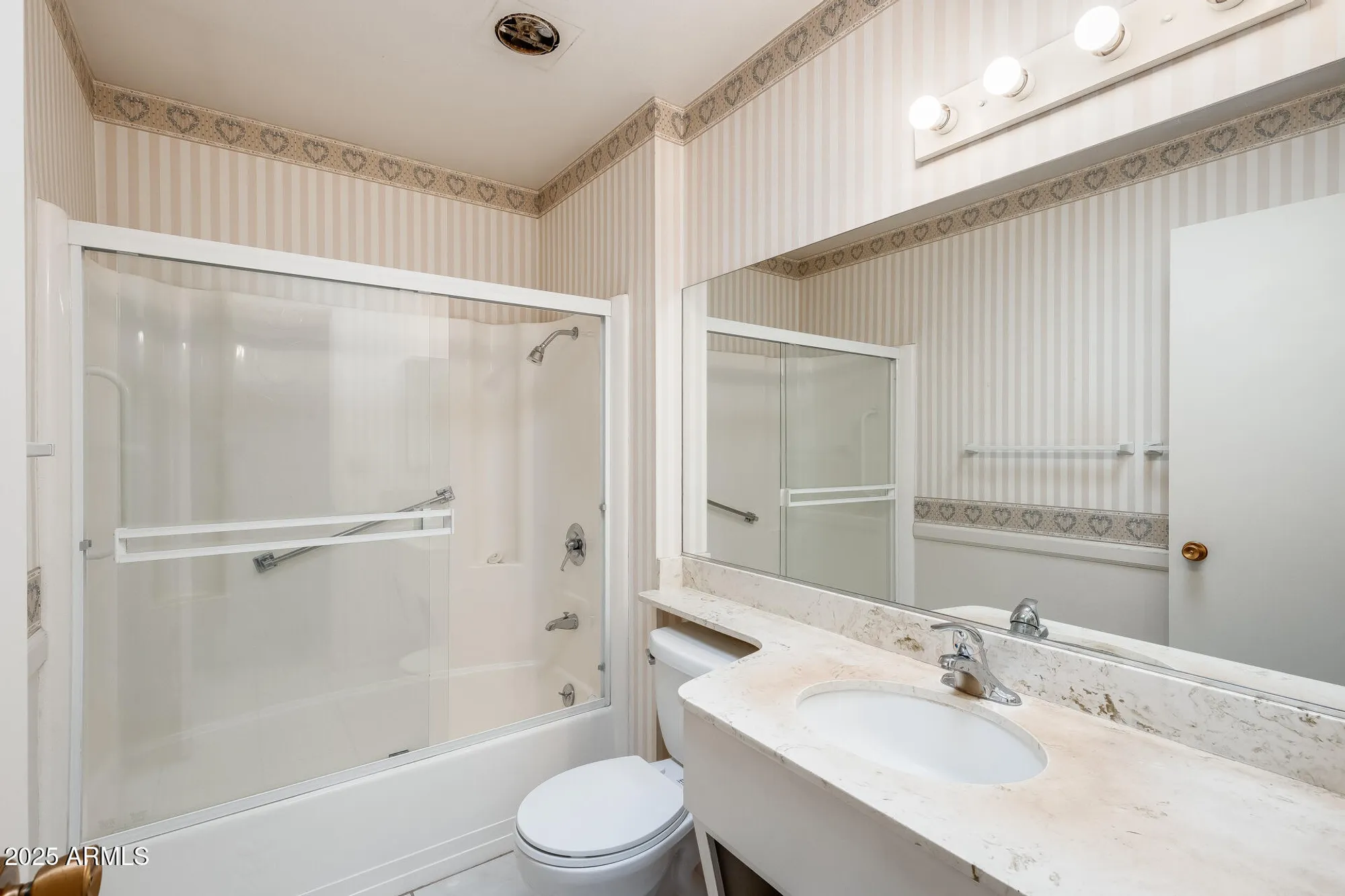 Property Slideshow image 12 of 18 | 13428 n 108th dr, Sun City, AZ, 85351