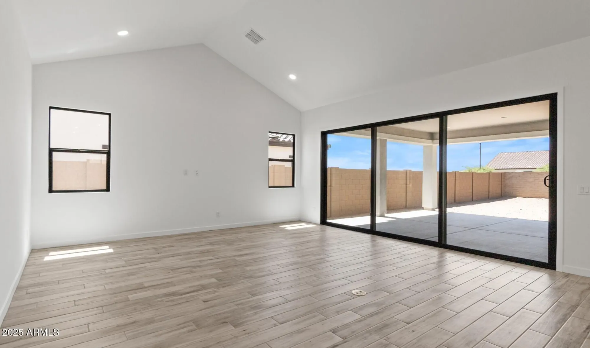 Property Slideshow image 11 of 30 | 20421 w rovey ave, Buckeye, AZ, 85396