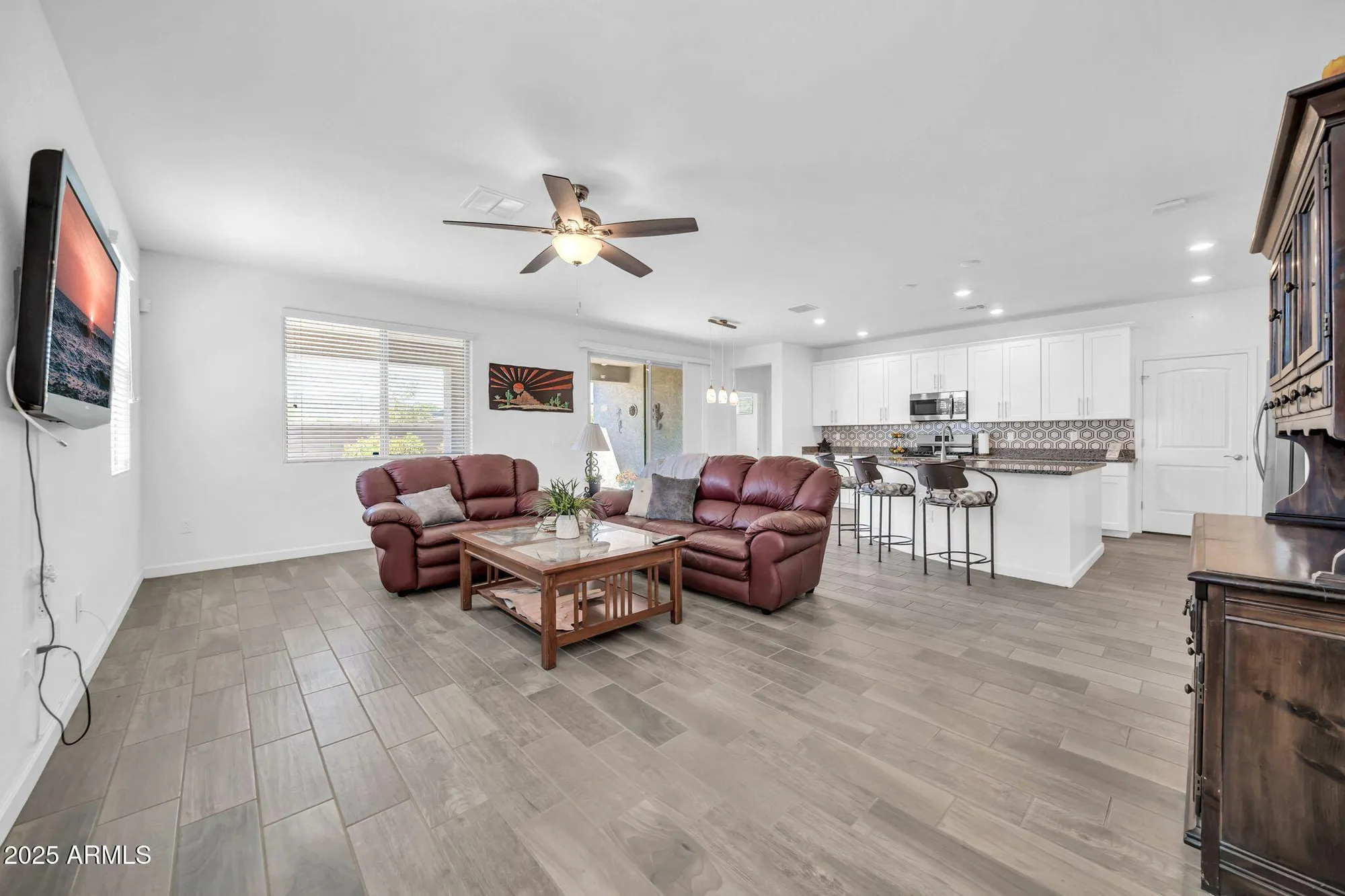 Property Slideshow image 10 of 34 | 20487 w minnezona ave, Buckeye, AZ, 85396