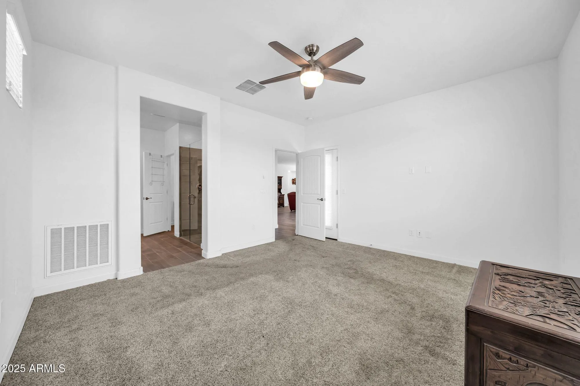 Property Slideshow image 17 of 34 | 20487 w minnezona ave, Buckeye, AZ, 85396