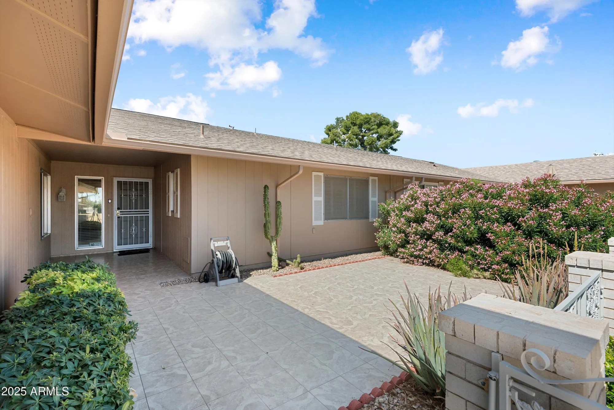 Property Slideshow image 4 of 30 | 18018 n highwood ct, Sun City, AZ, 85373