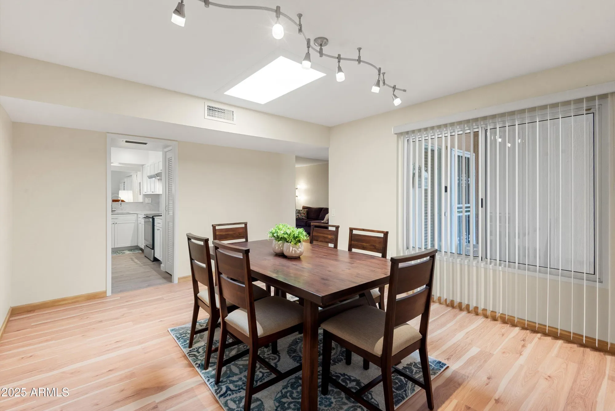 Property Slideshow image 18 of 30 | 18018 n highwood ct, Sun City, AZ, 85373