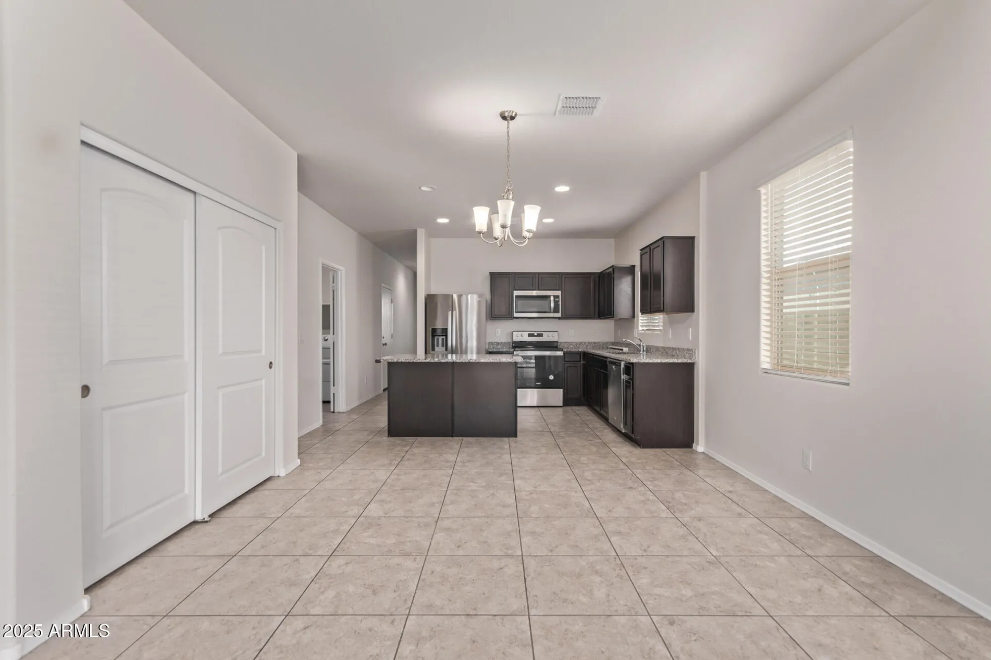 Property Slideshow image 9 of 37 | 2403 e alida trl, Casa Grande, AZ, 85194