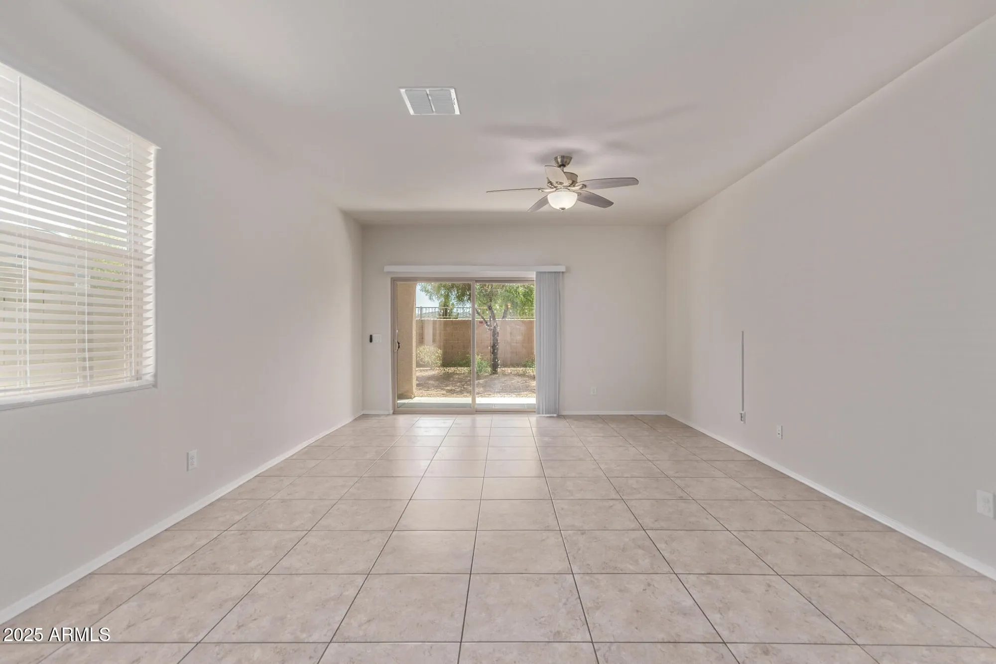 Property Slideshow image 6 of 37 | 2403 e alida trl, Casa Grande, AZ, 85194