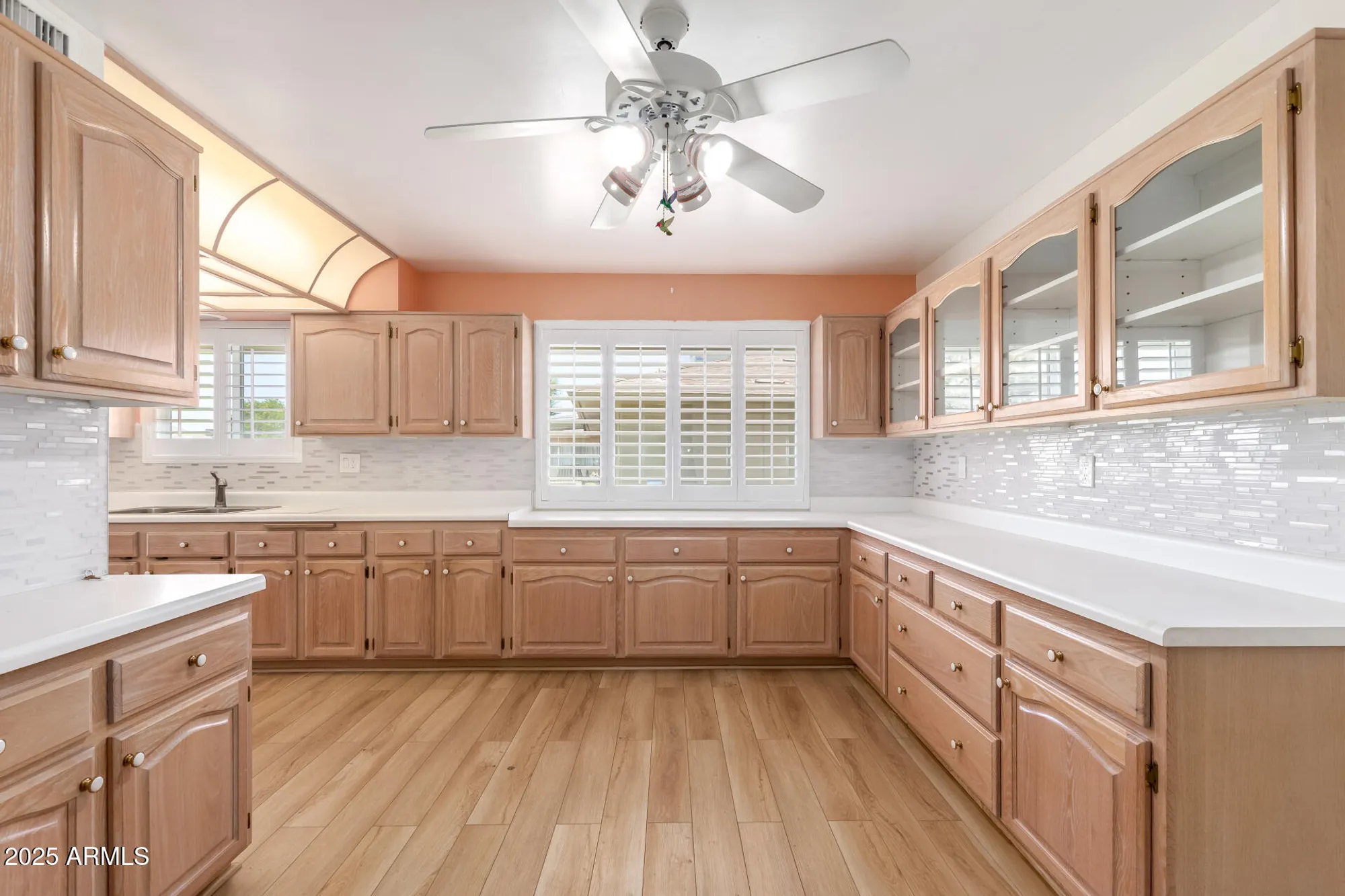 Property Slideshow image 12 of 32 | 10615 w roundelay cir, Sun City, AZ, 85351