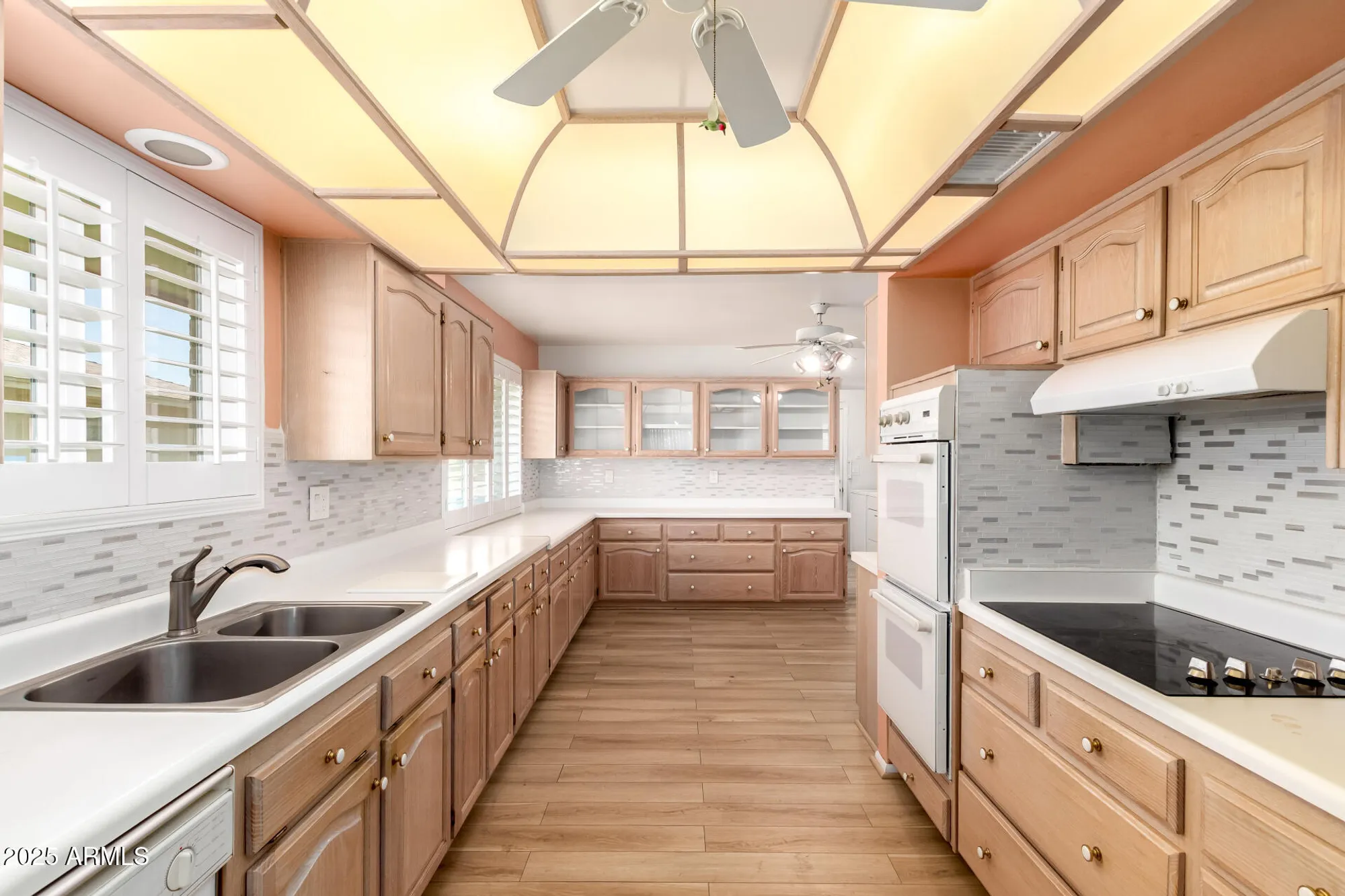 Property Slideshow image 15 of 32 | 10615 w roundelay cir, Sun City, AZ, 85351