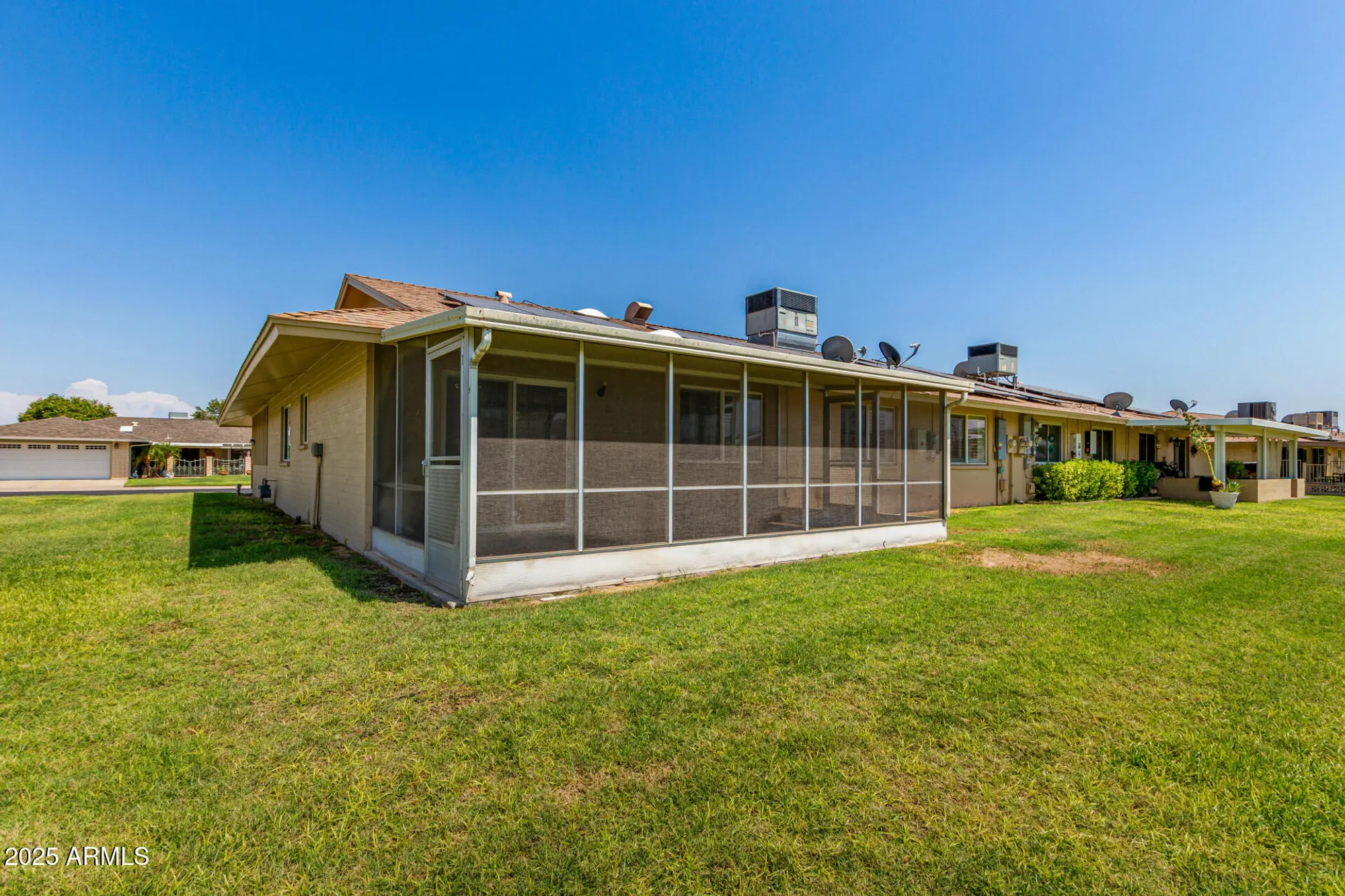 Property Slideshow image 30 of 32 | 10615 w roundelay cir, Sun City, AZ, 85351