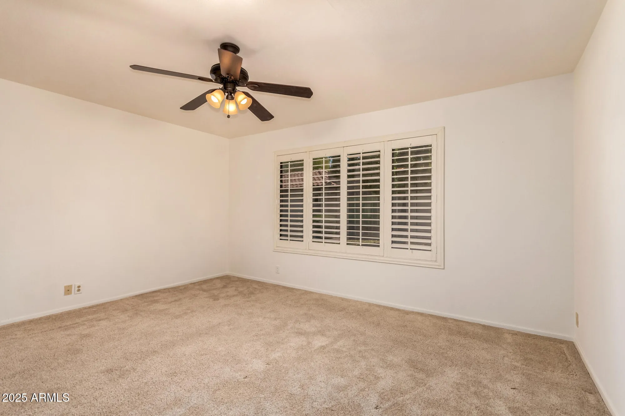 Property Slideshow image 22 of 38 | 19249 n 93rd dr, Peoria, AZ, 85382