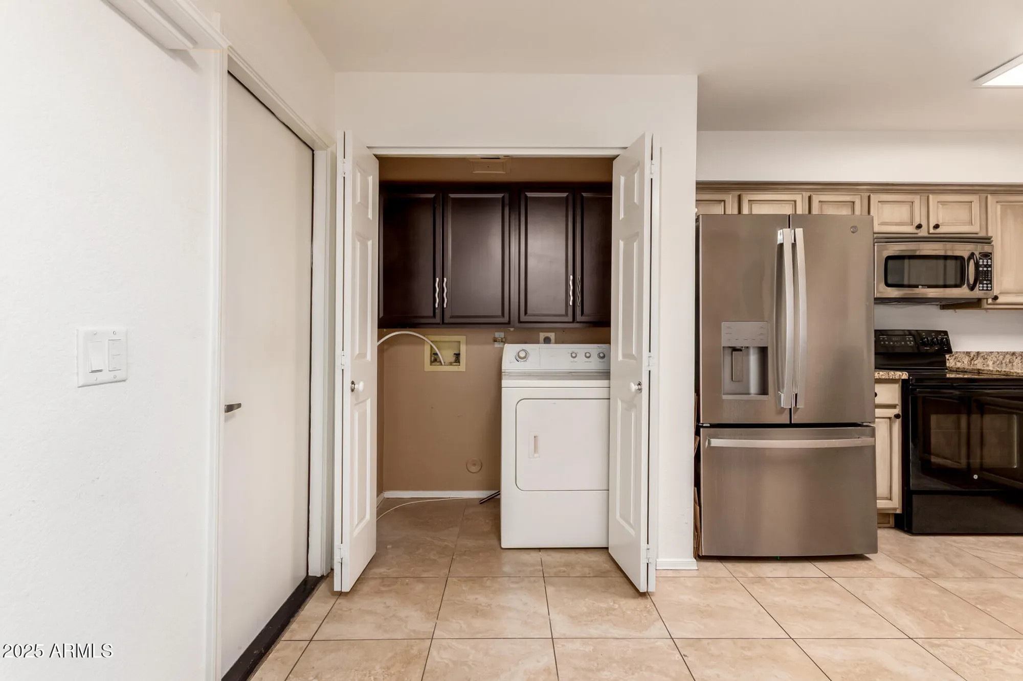 Property Slideshow image 18 of 38 | 19249 n 93rd dr, Peoria, AZ, 85382