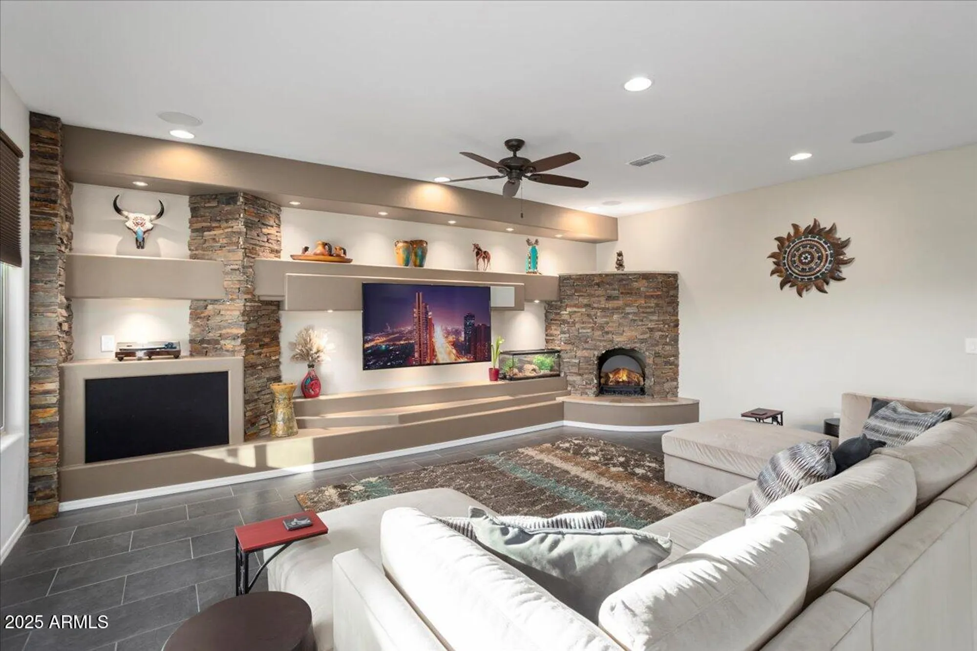 Property Slideshow image 9 of 56 | 27453 w wahalla ln, Buckeye, AZ, 85396