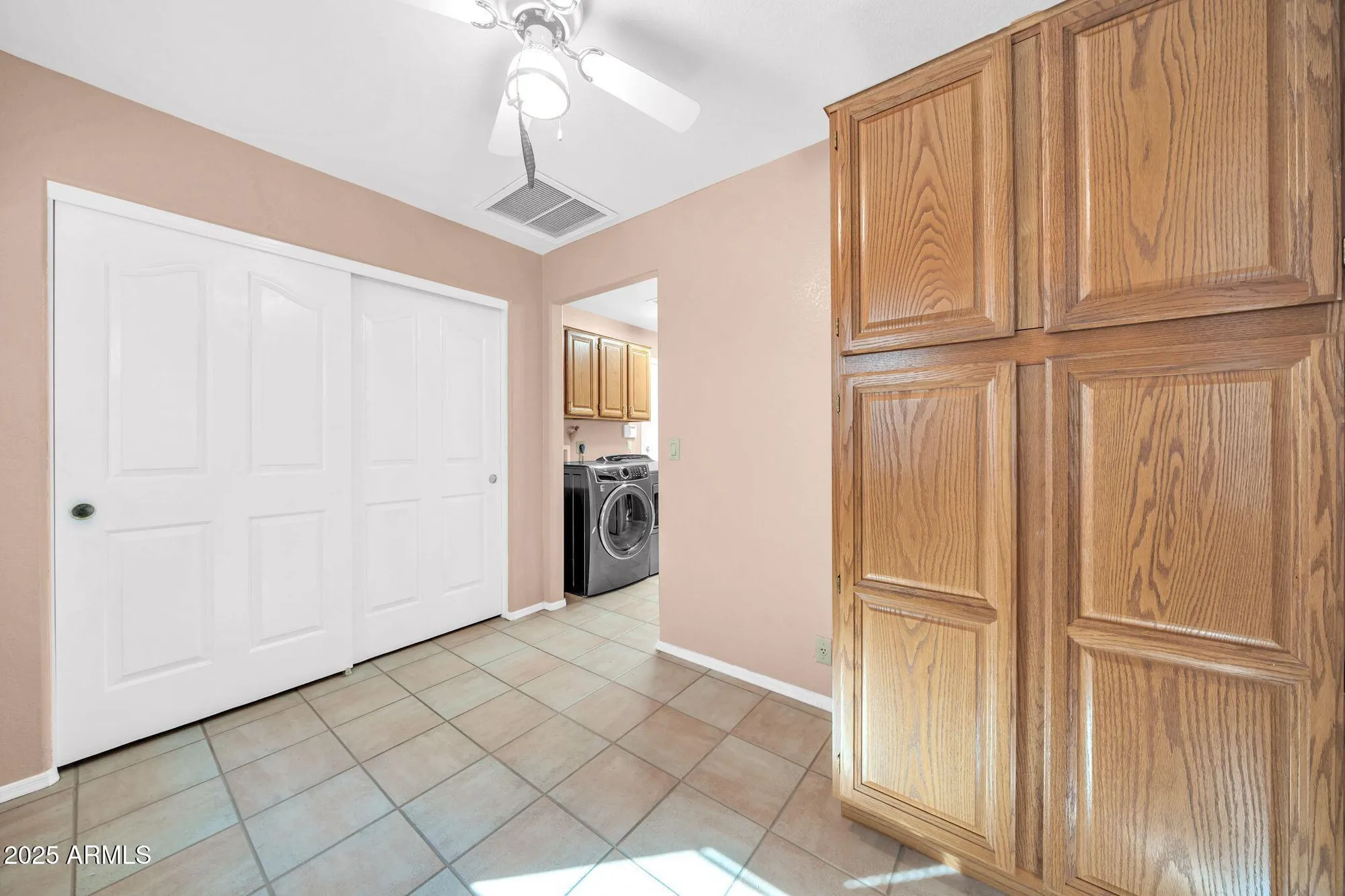 Property Slideshow image 21 of 34 | 8962 w wescott dr, Peoria, AZ, 85382