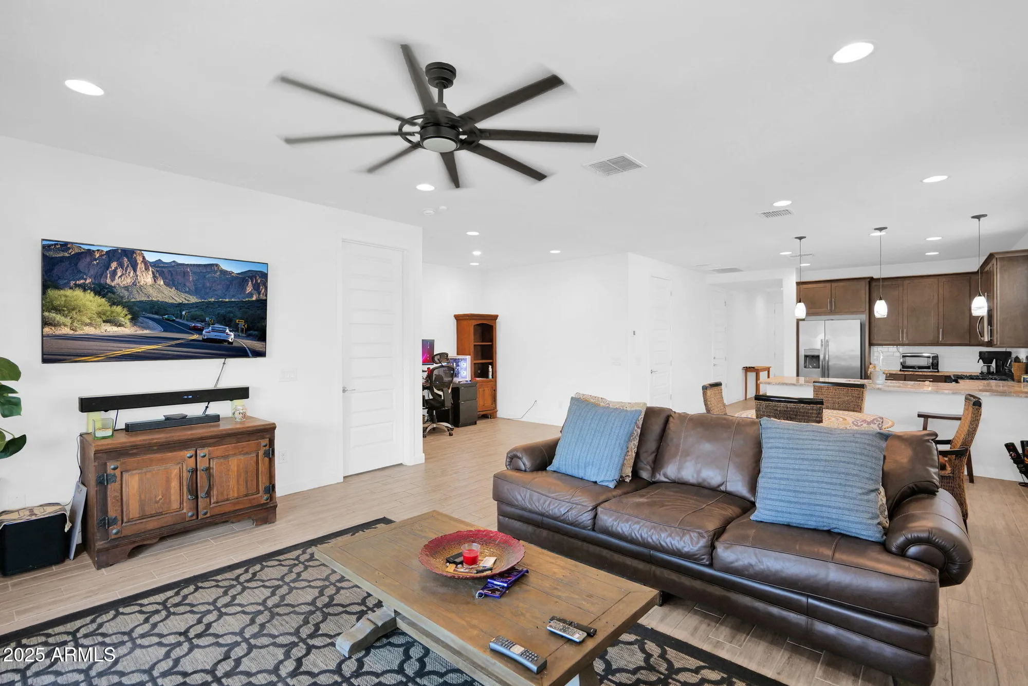 Property Slideshow image 12 of 30 | 24775 n 171st dr, Surprise, AZ, 85387