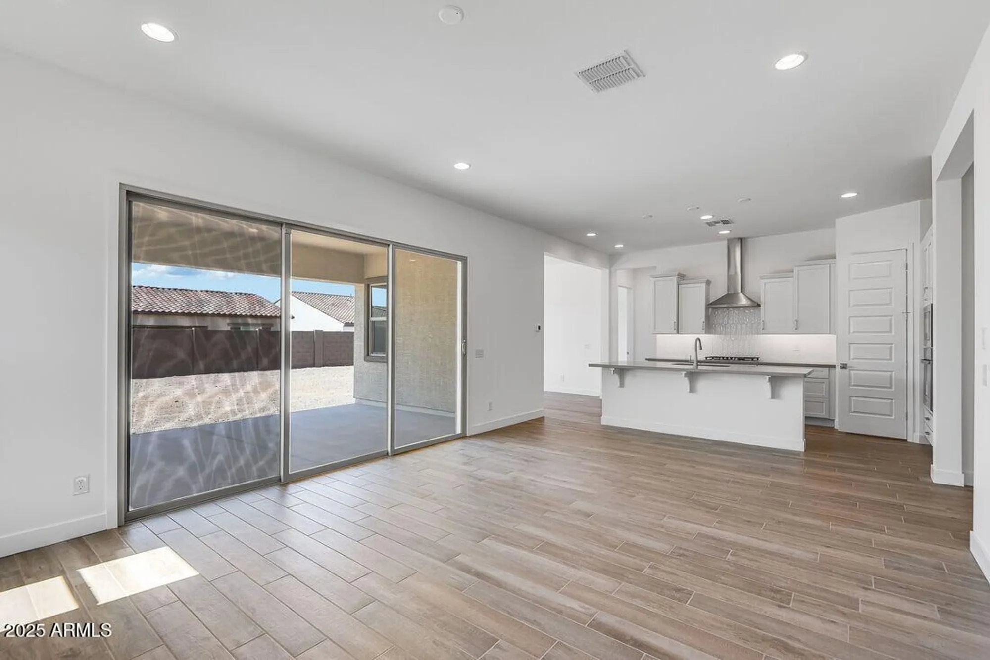 Property Slideshow image 31 of 48 | 18139 w amberwood dr, Goodyear, AZ, 85338