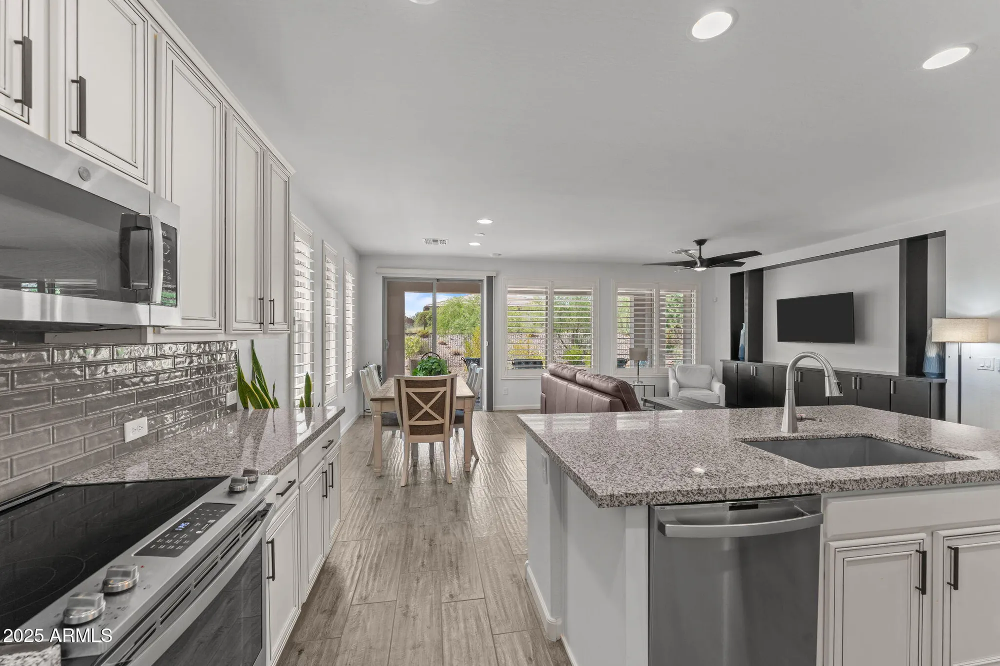 Property Slideshow image 11 of 55 | 3201 buckaroo ct, Wickenburg, AZ, 85390