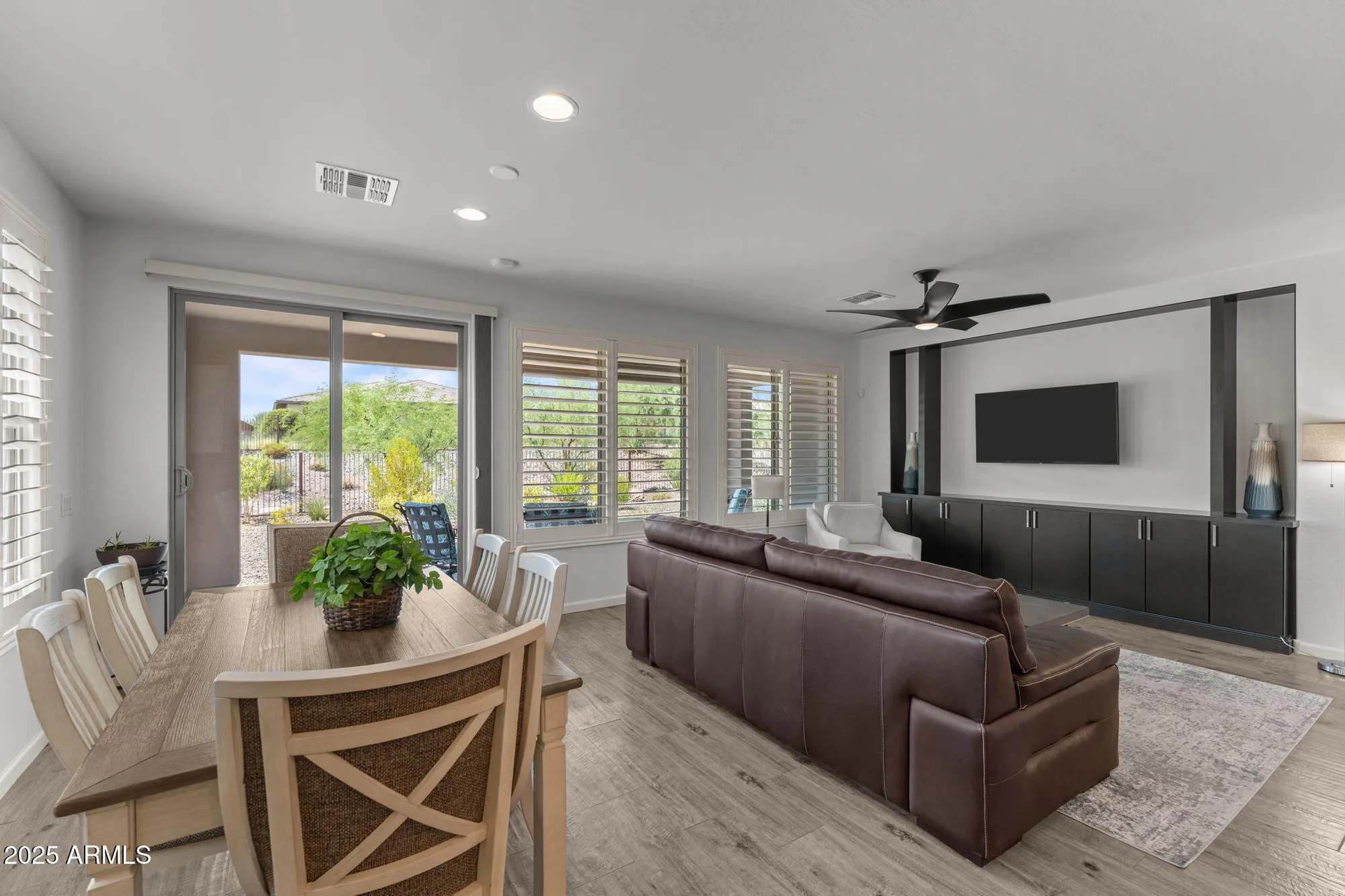 Property Slideshow image 14 of 55 | 3201 buckaroo ct, Wickenburg, AZ, 85390