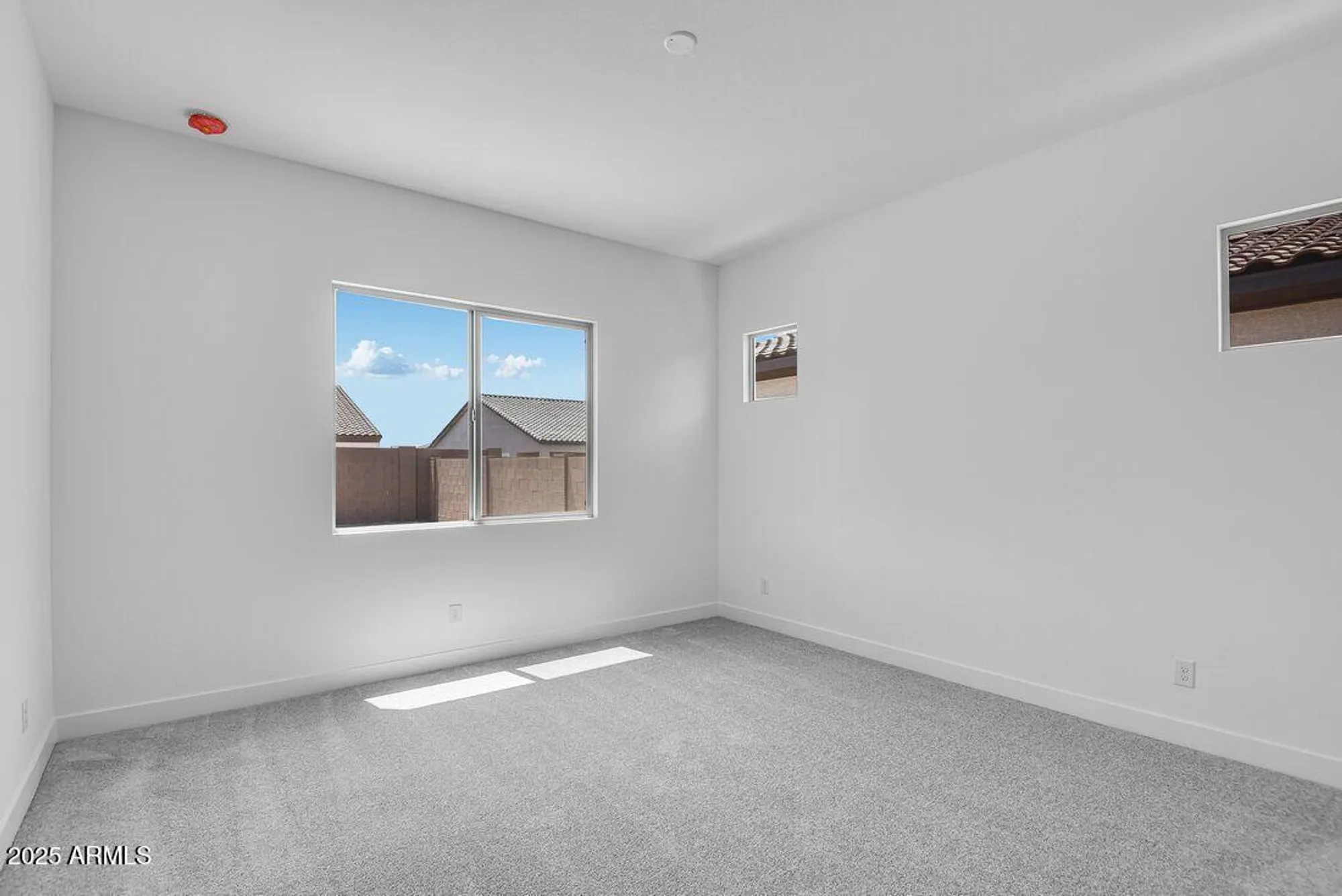 Property Slideshow image 23 of 46 | 18145 w amberwood dr, Goodyear, AZ, 85338