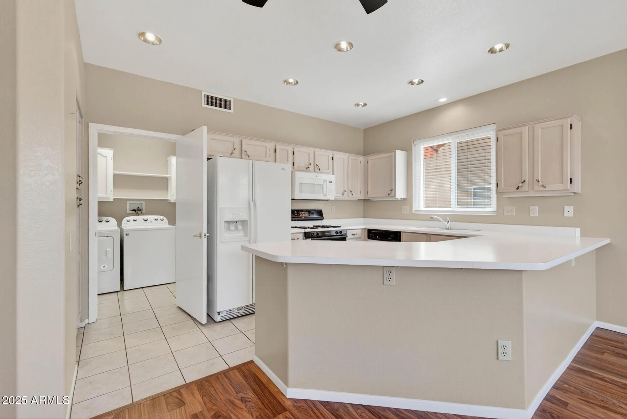 Property Slideshow image 20 of 43 | 20004 n 129th ln, Sun City West, AZ, 85375