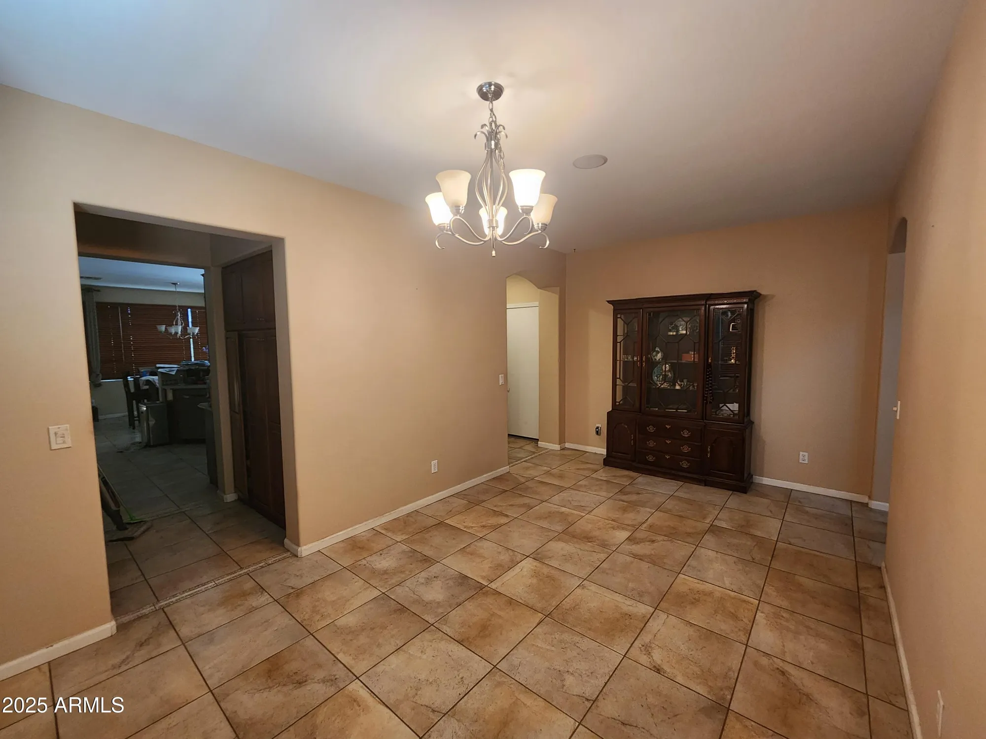 Property Slideshow image 11 of 39 | 298 s san marino loop, Casa Grande, AZ, 85194