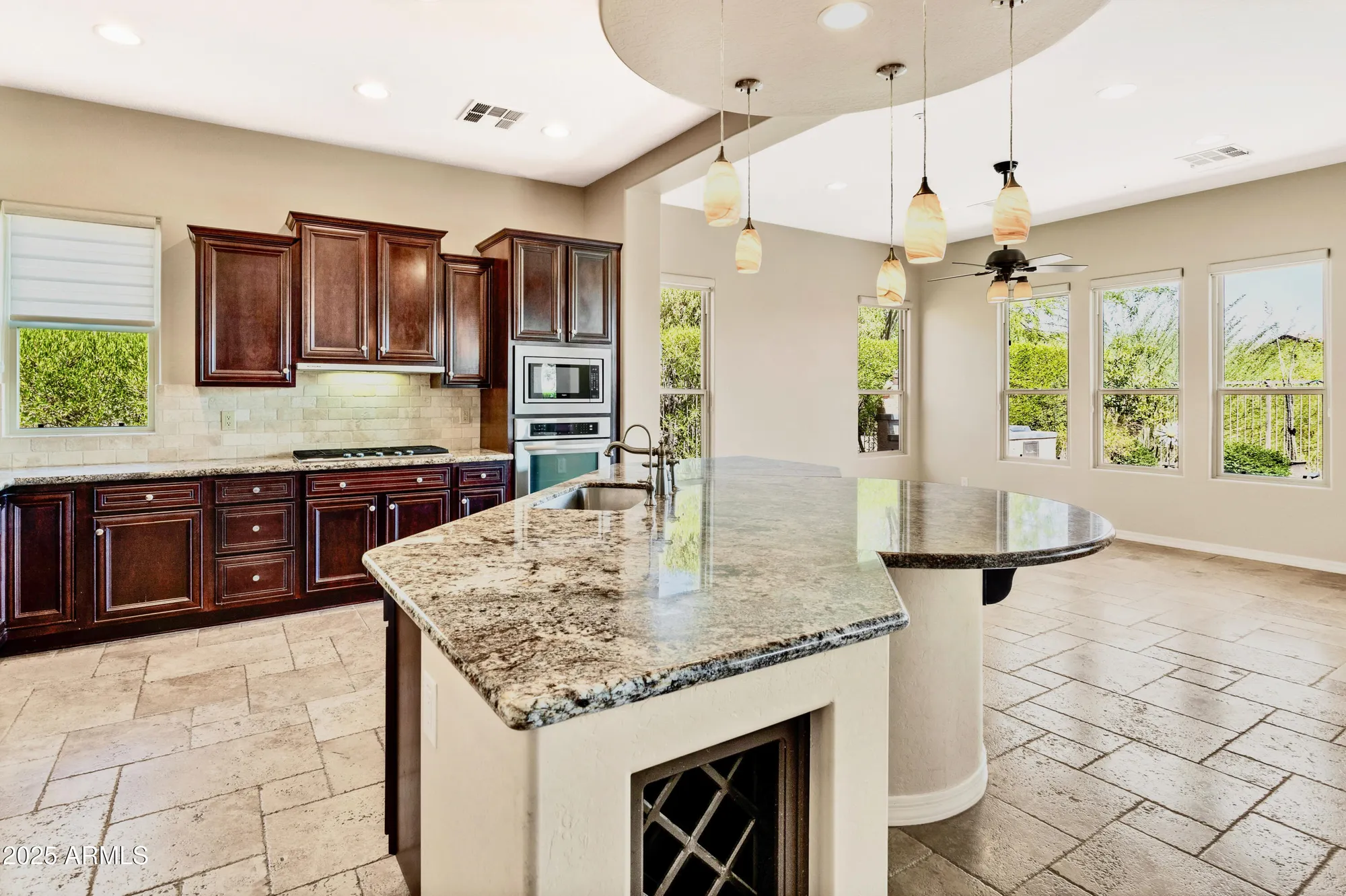 Property Slideshow image 4 of 28 | 29989 n whipsaw rd, Peoria, AZ, 85383