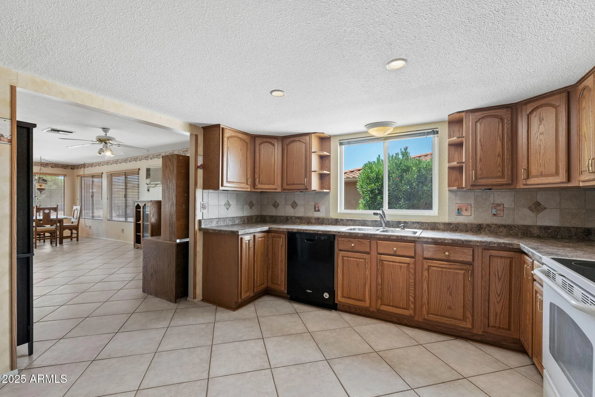 Property Slideshow image 7 of 128 | 1009 leisure world, Mesa, AZ, 85206