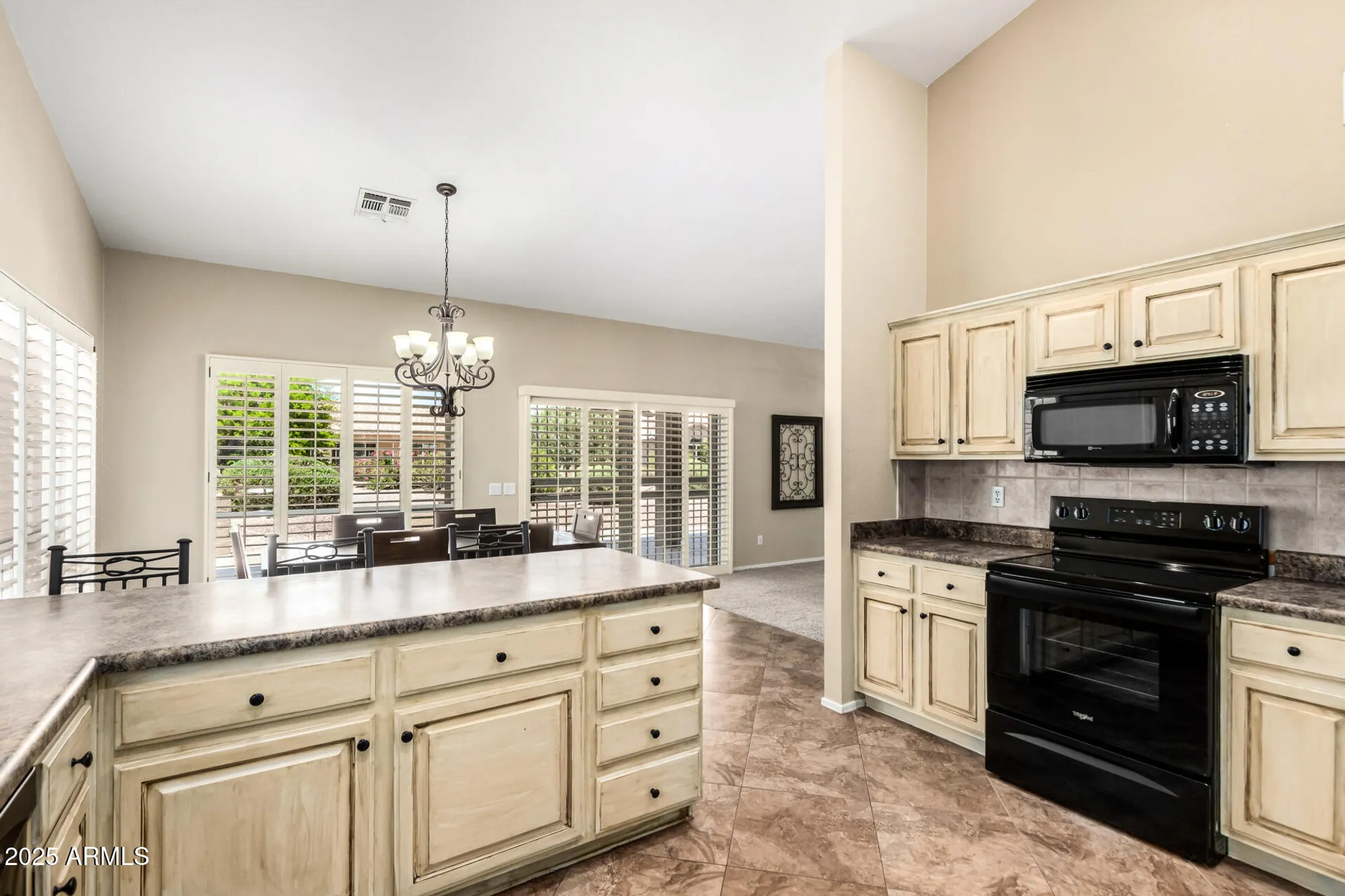 Property Slideshow image 7 of 42 | 9034 e diamond dr, Sun Lakes, AZ, 85248