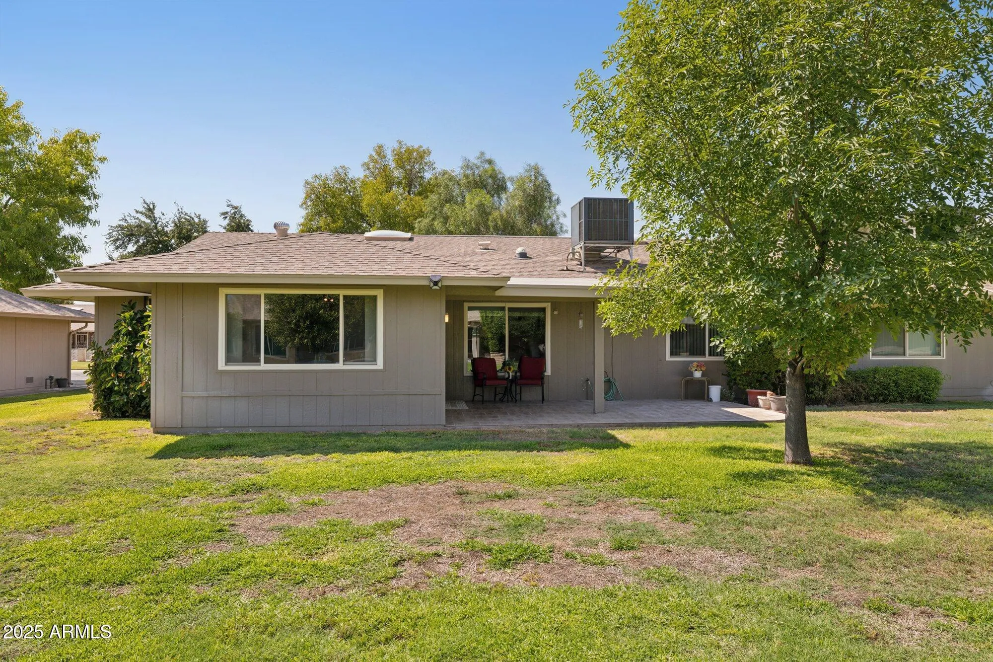 Property Slideshow image 28 of 35 | 19033 n signal butte cir, Sun City, AZ, 85373