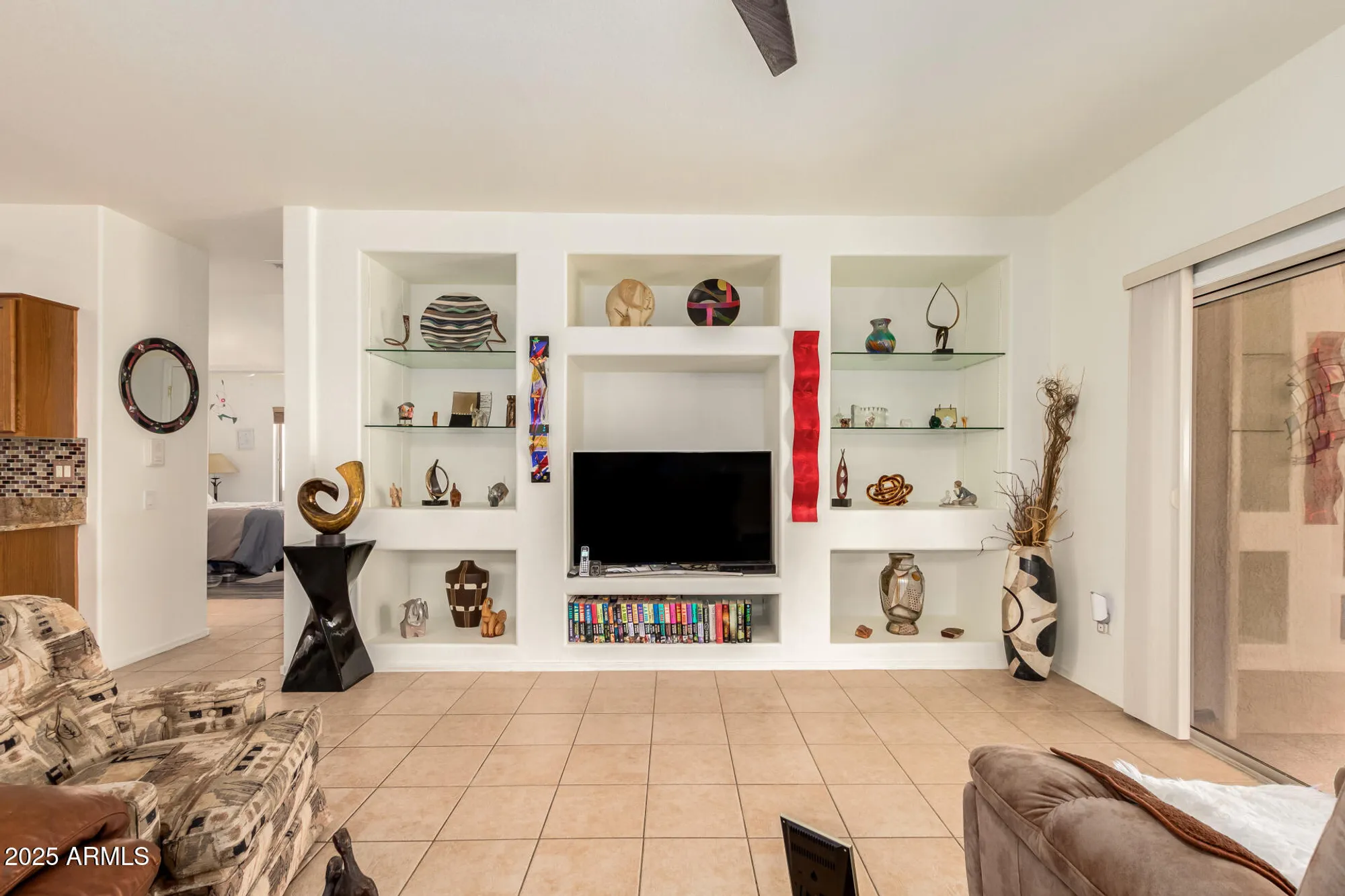 Property Slideshow image 7 of 39 | 15844 w arrowhead dr, Surprise, AZ, 85374