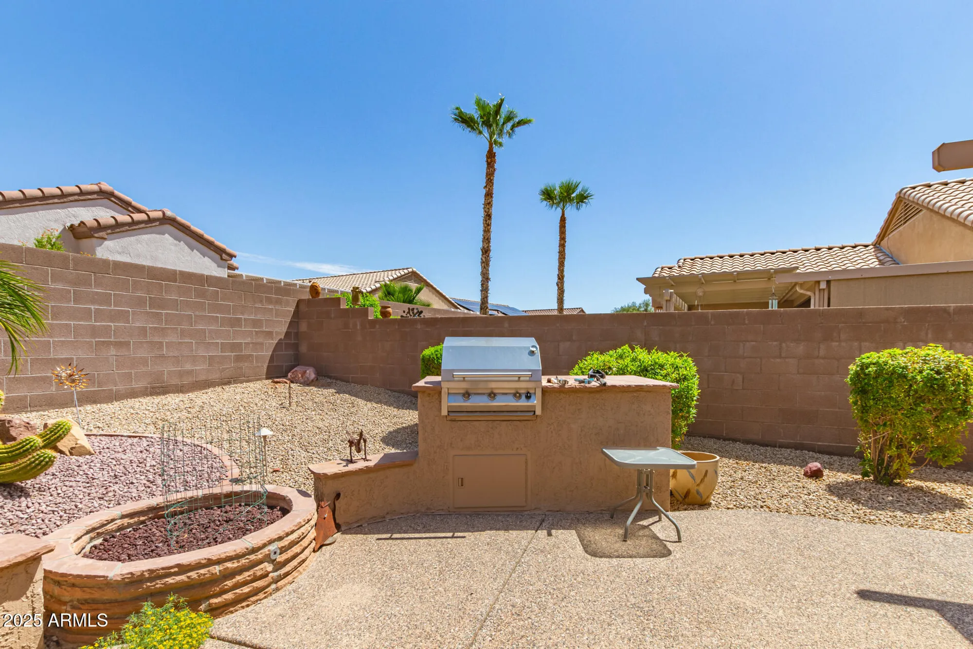 Property Slideshow image 37 of 39 | 15844 w arrowhead dr, Surprise, AZ, 85374