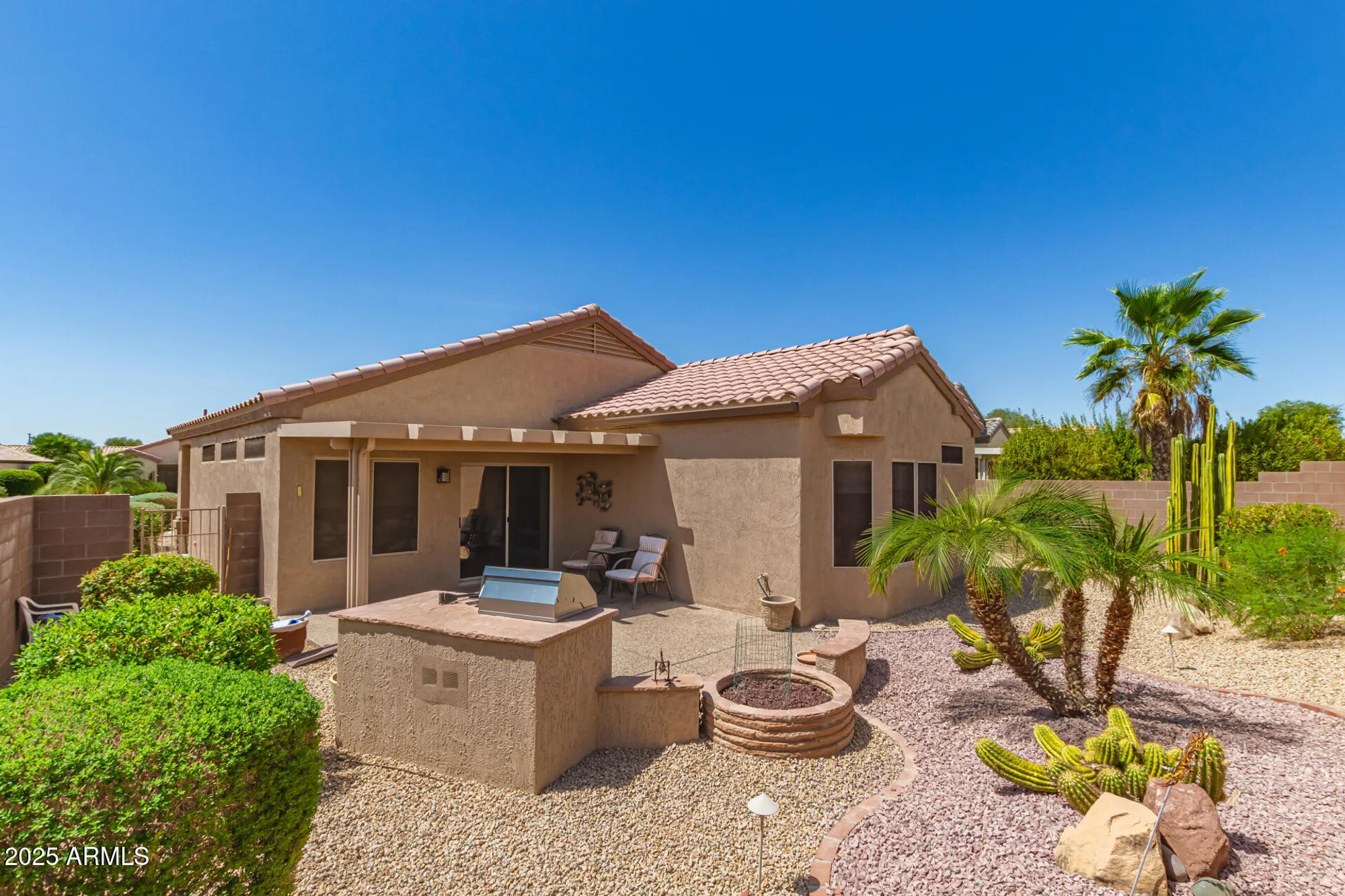 Property Slideshow image 35 of 39 | 15844 w arrowhead dr, Surprise, AZ, 85374
